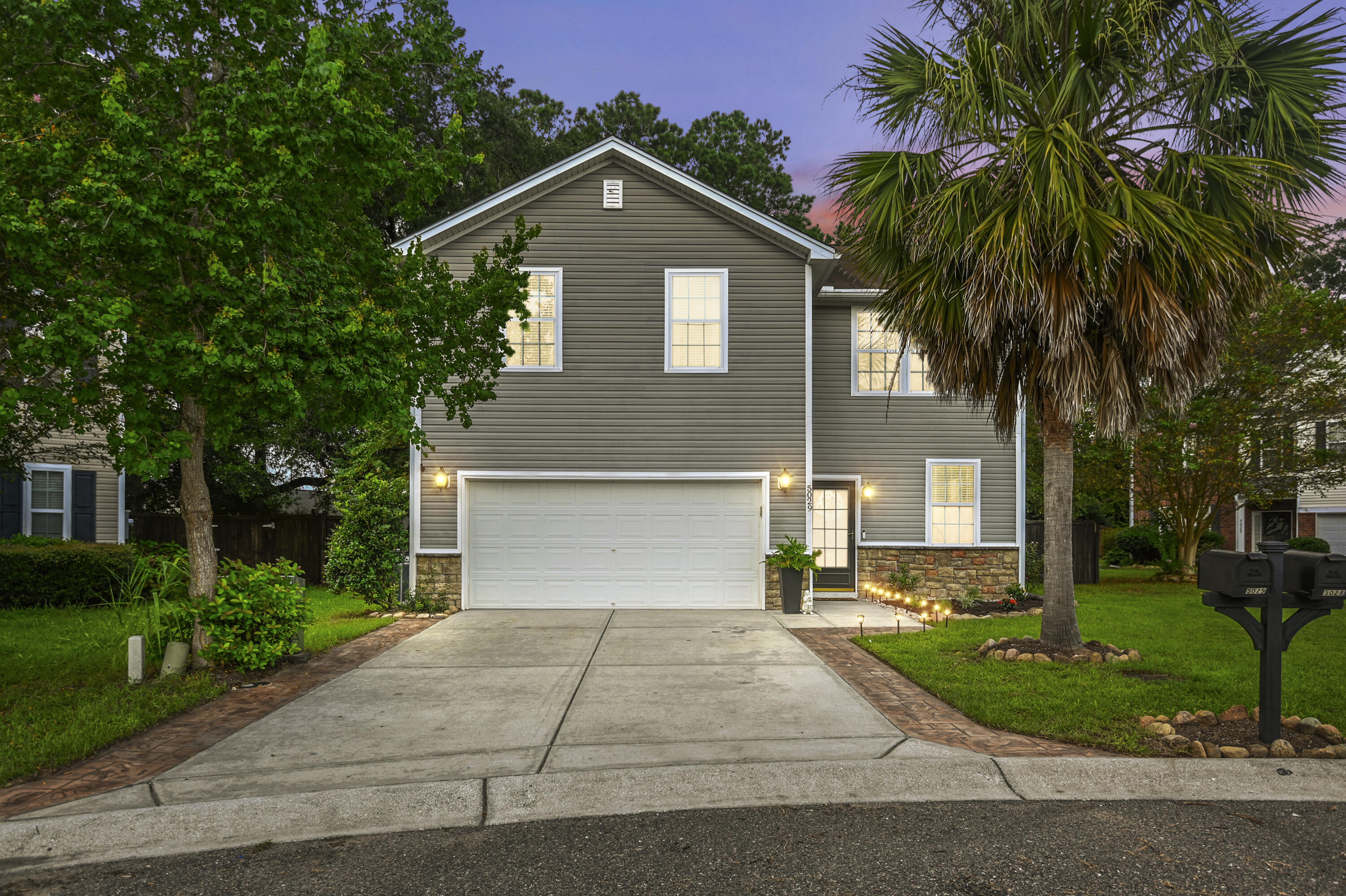 5029 Whitfield Court