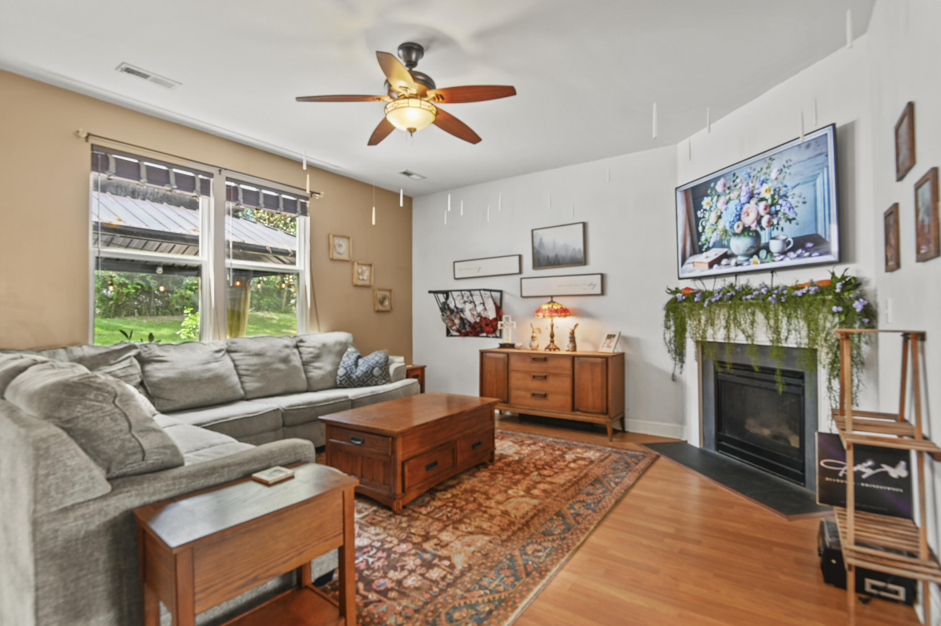 5029 Whitfield Court