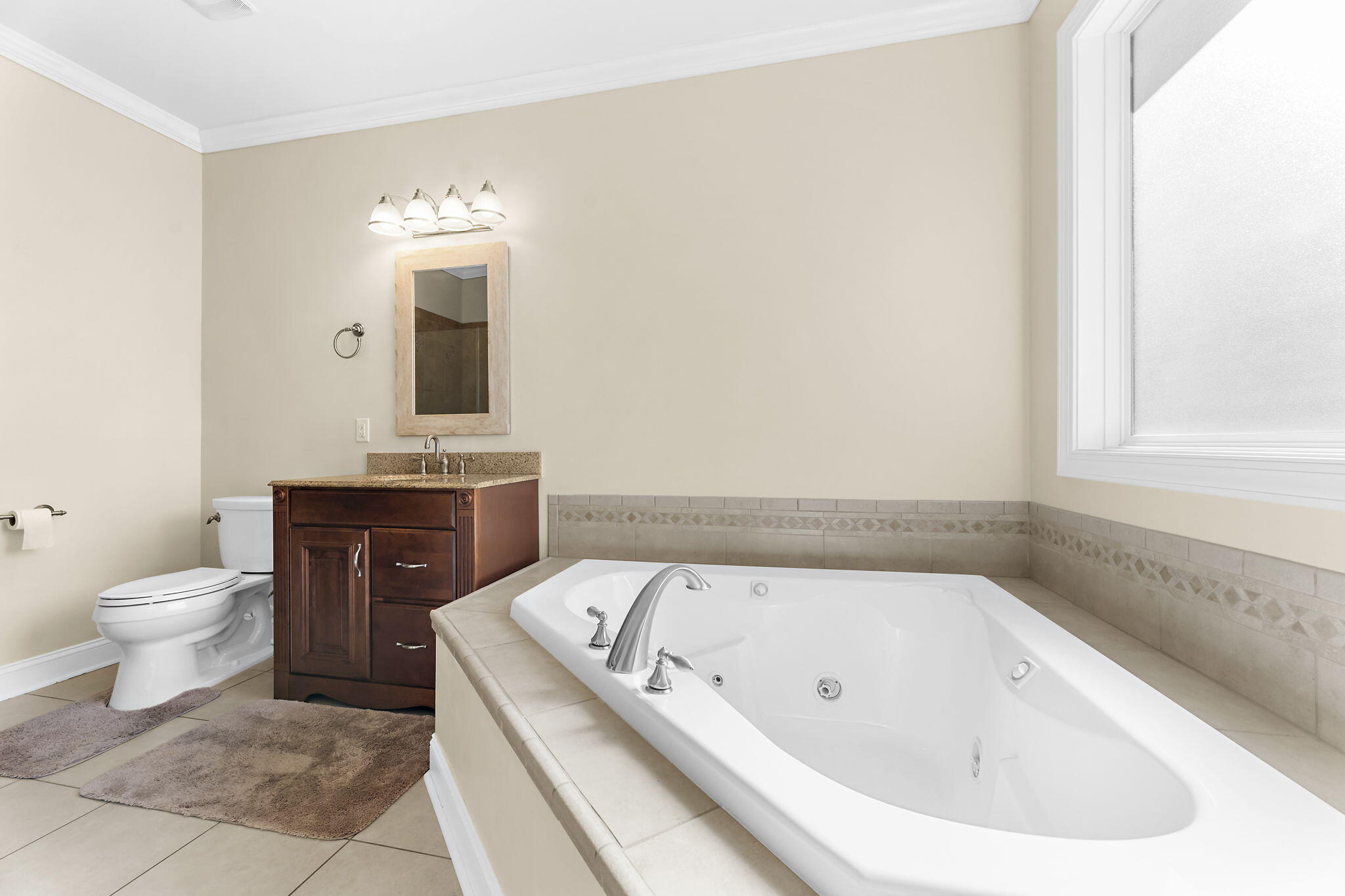 461 Chapel Creek Drive, Santee