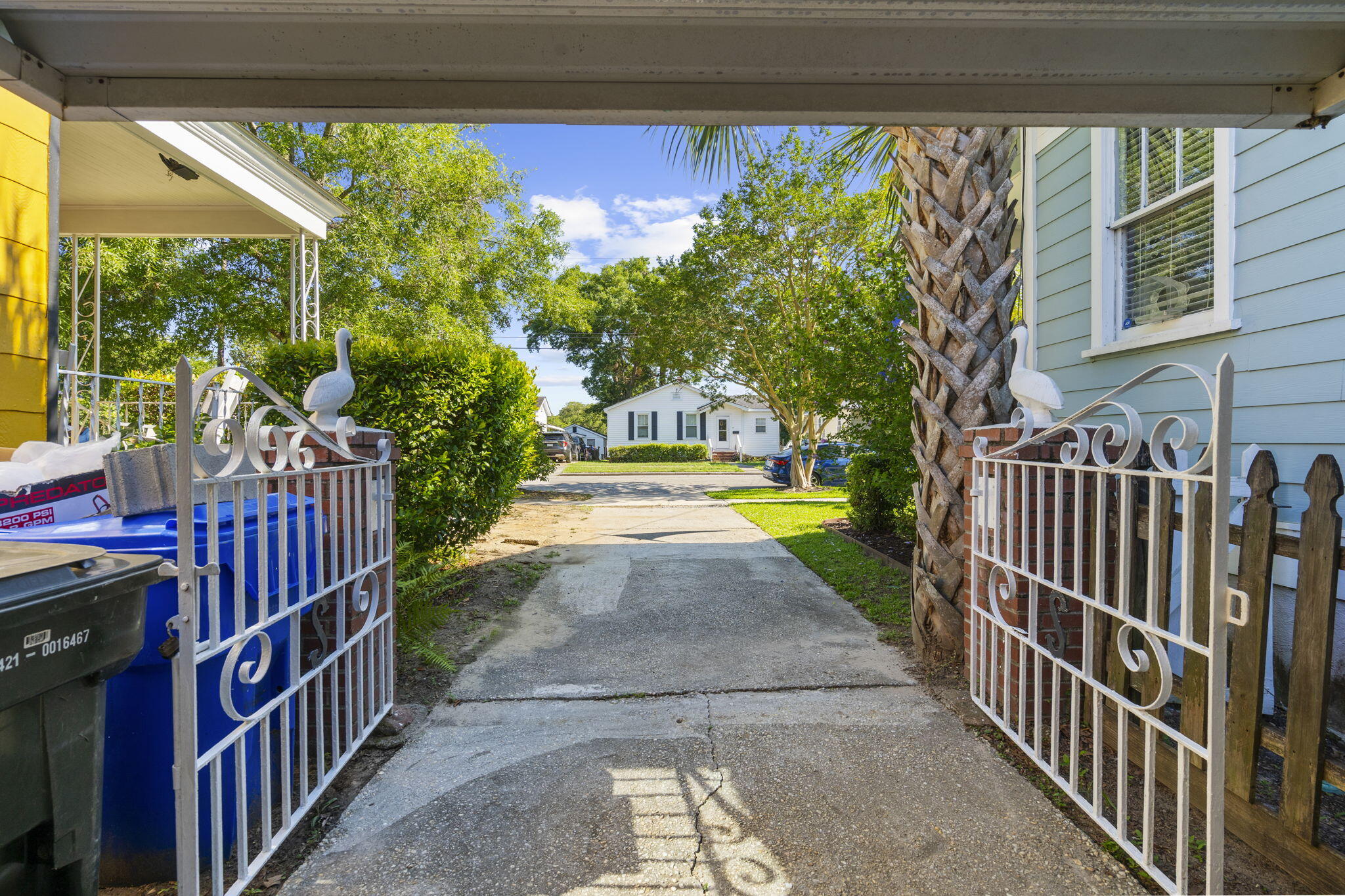 26 Alberta Avenue
