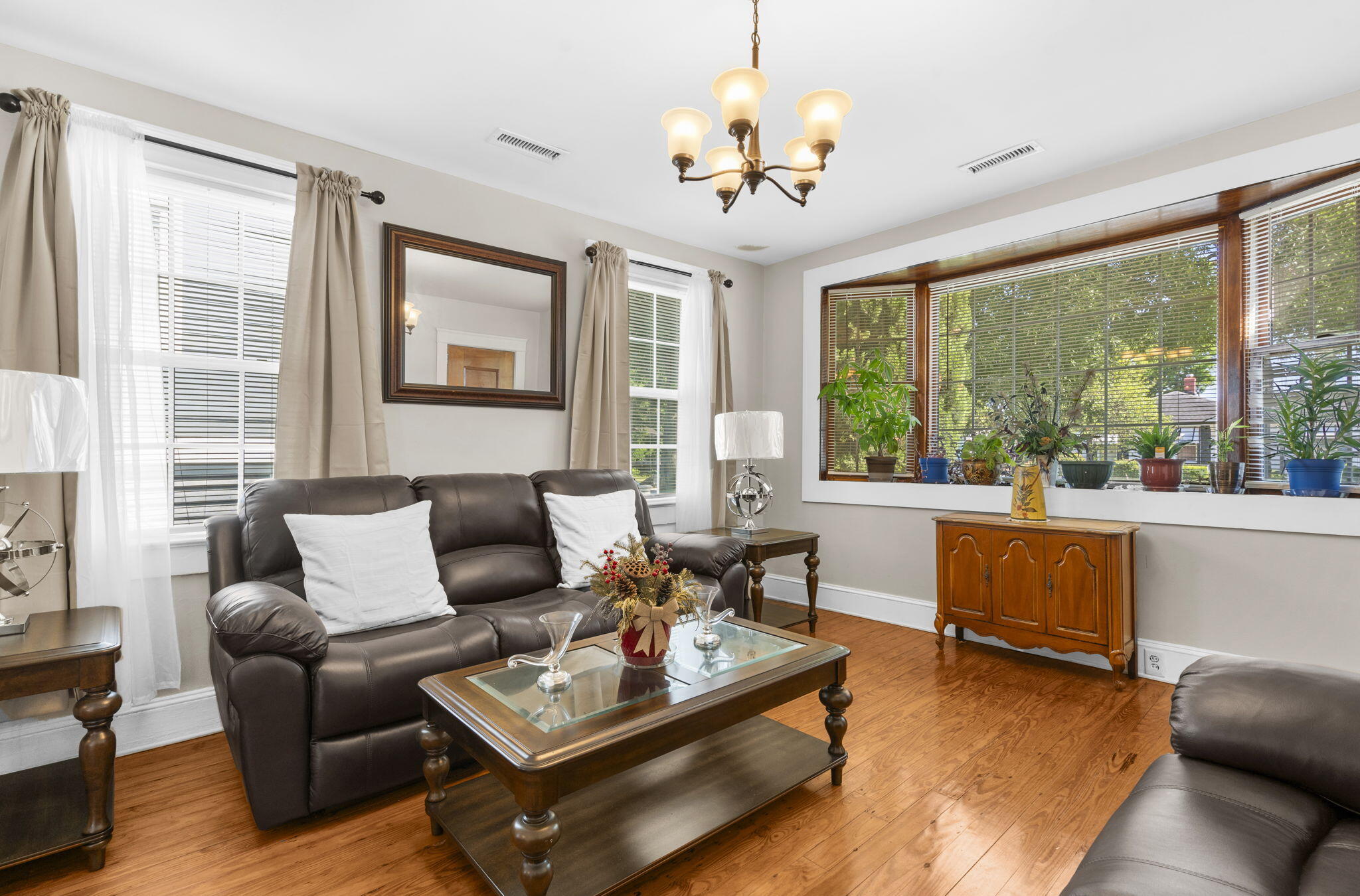 26 Alberta Avenue