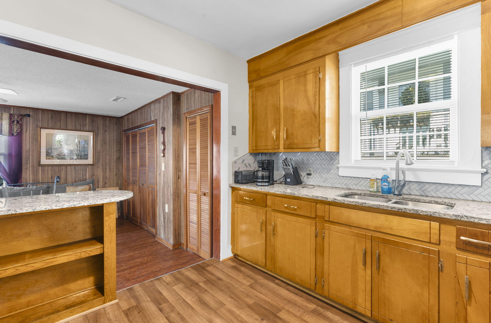 26 Alberta Avenue