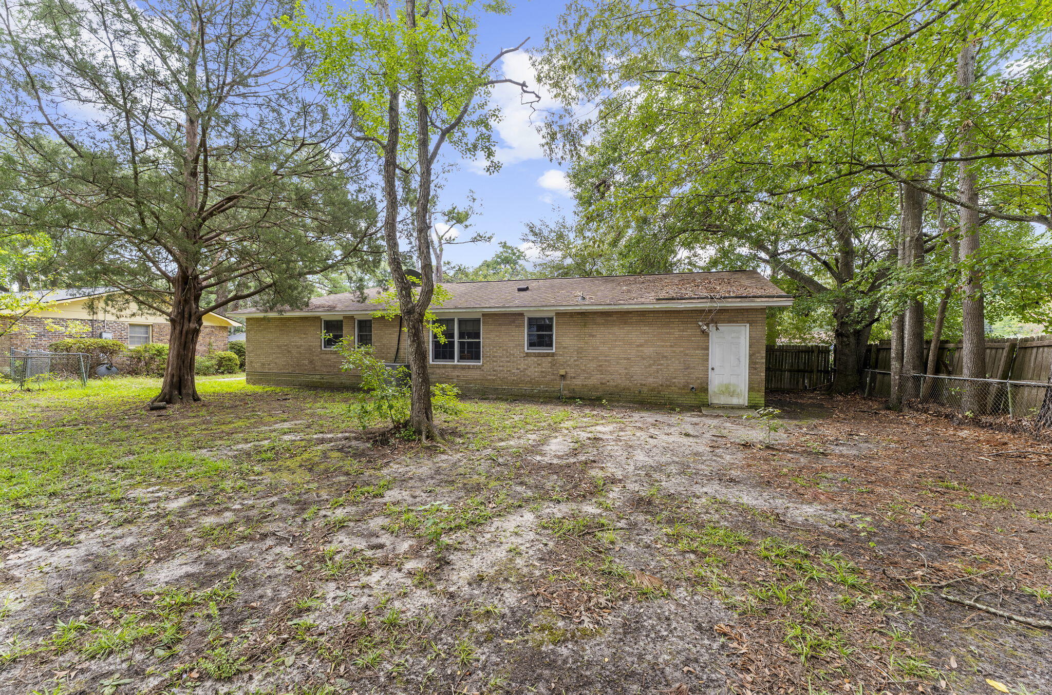 7748 Nellview Drive