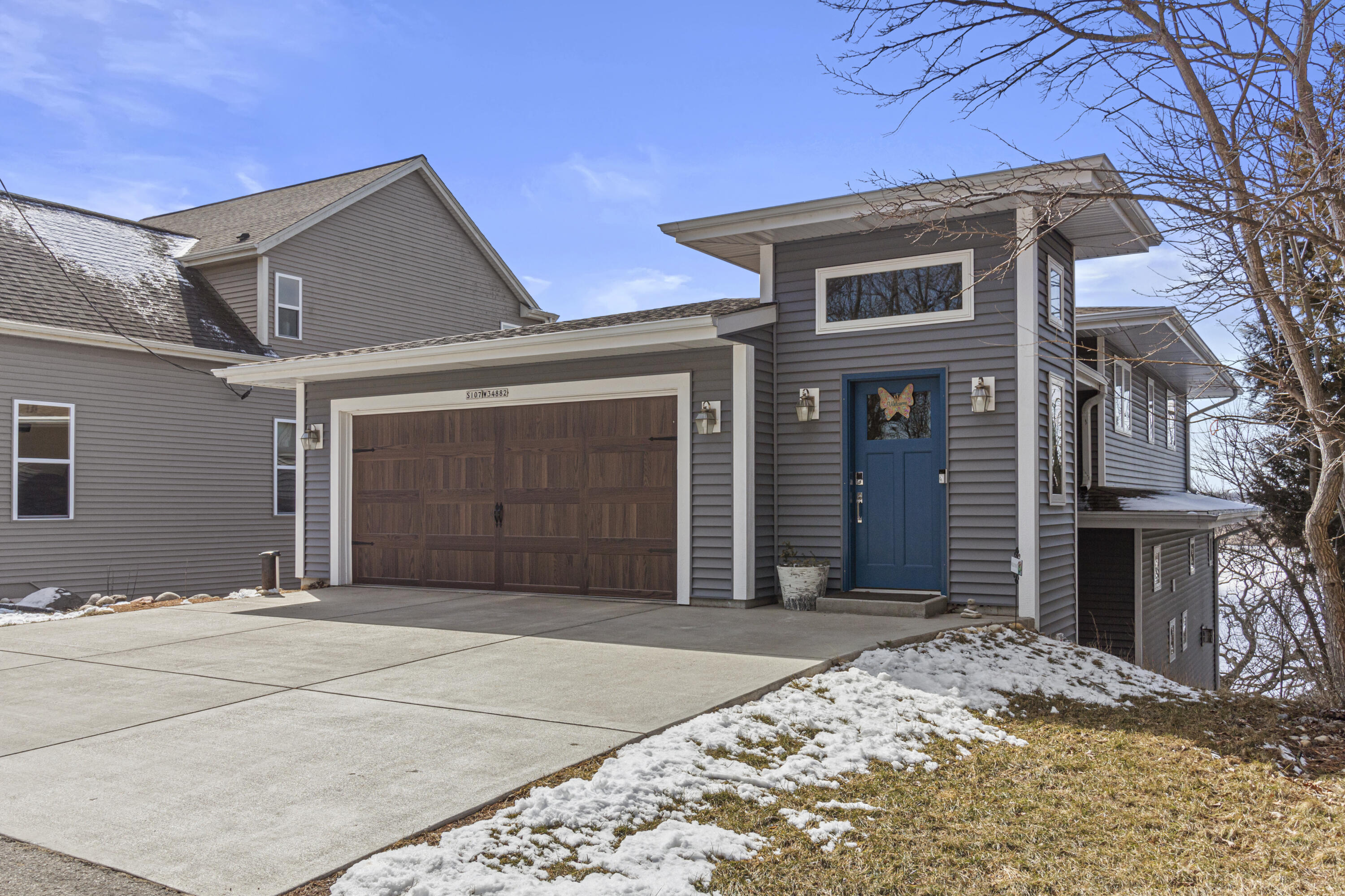 S107W34882 S Shore Dr