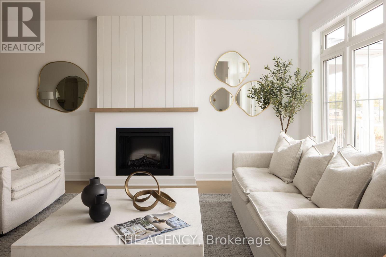 70F - 574 SENECA DRIVE