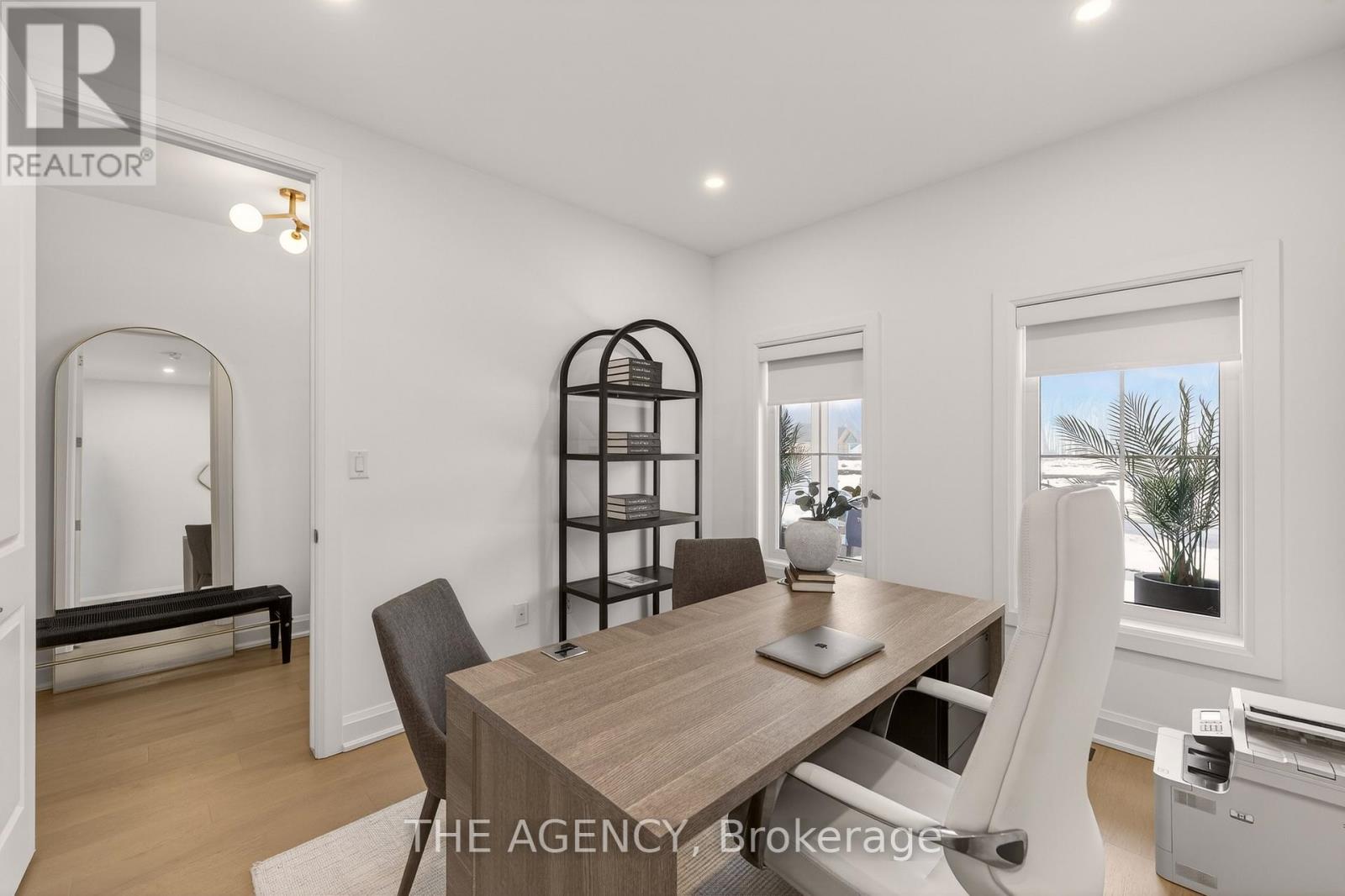 70F - 574 SENECA DRIVE
