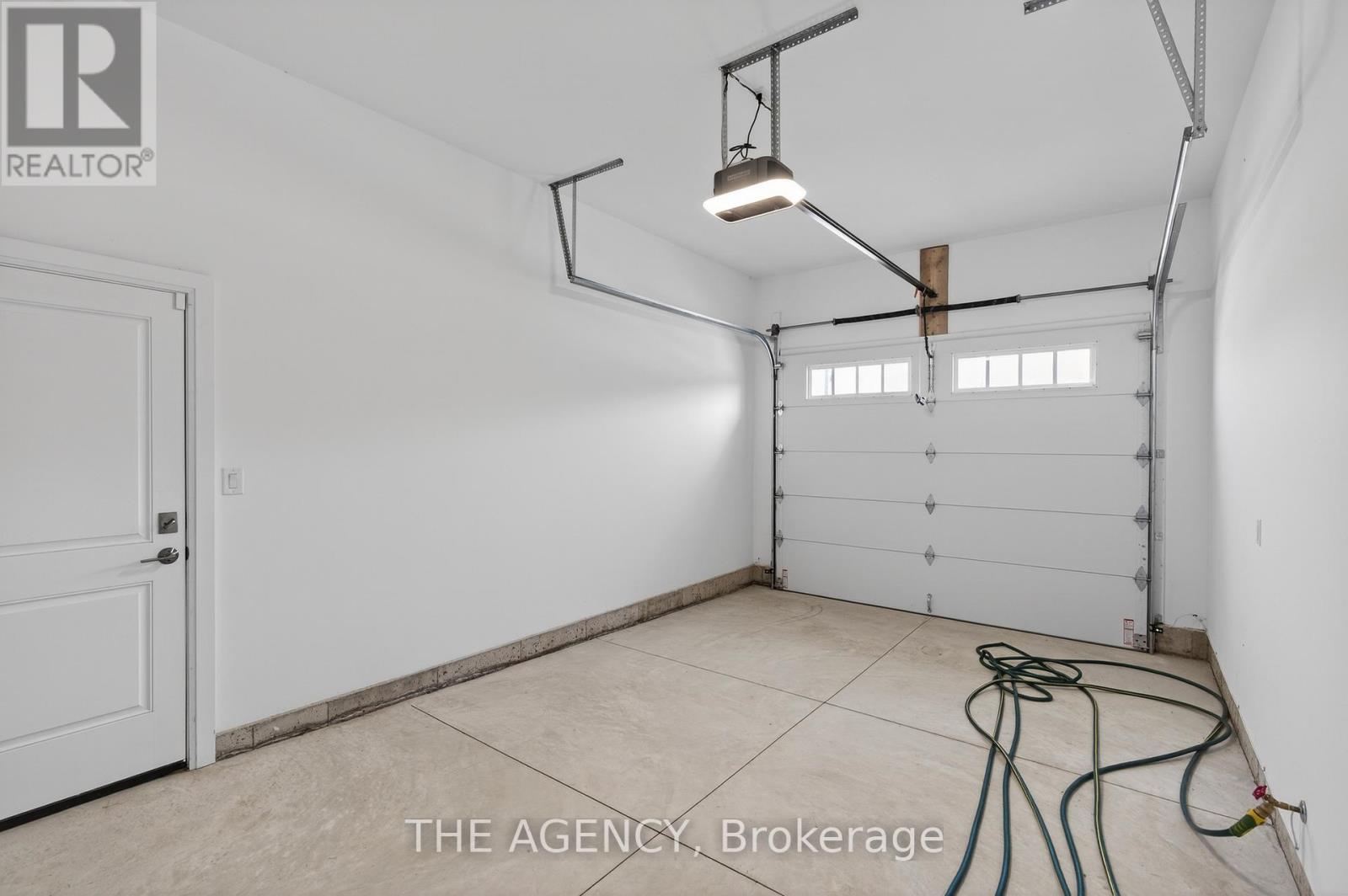 70F - 574 SENECA DRIVE