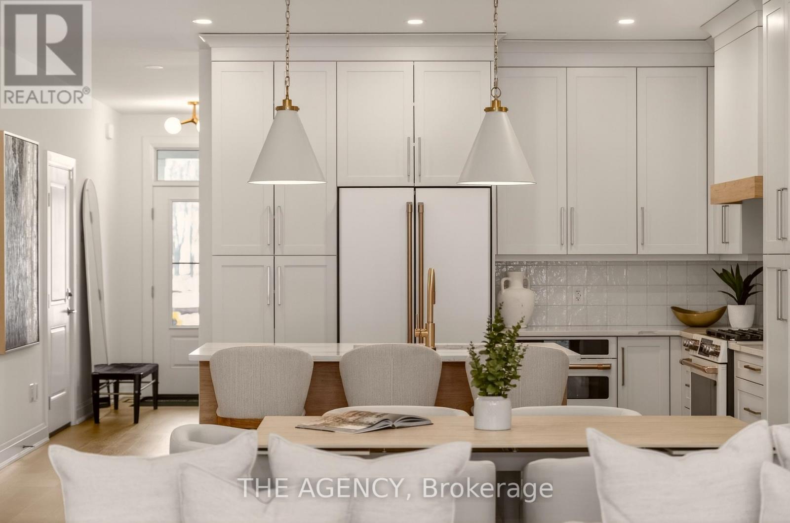 70F - 574 SENECA DRIVE