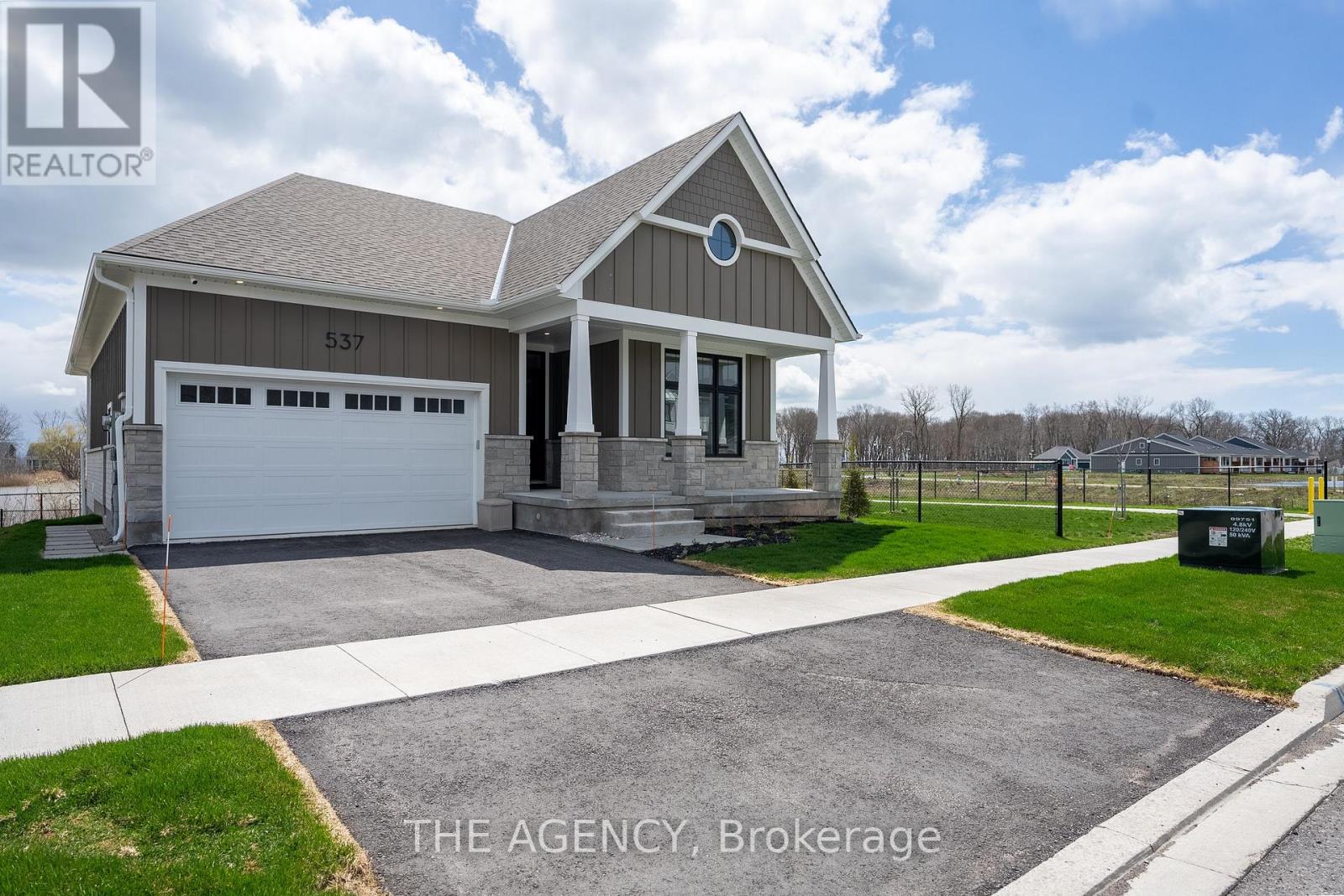 LOT 10 MISSISSAUGA AVENUE