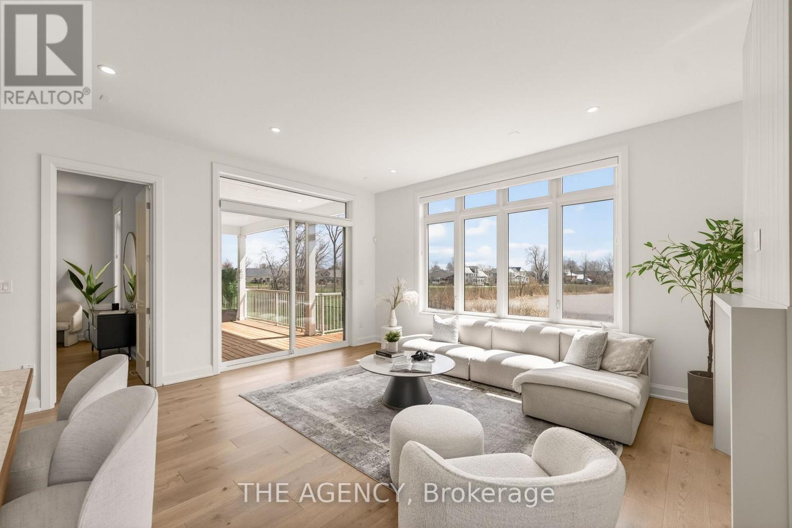 LOT 10 MISSISSAUGA AVENUE
