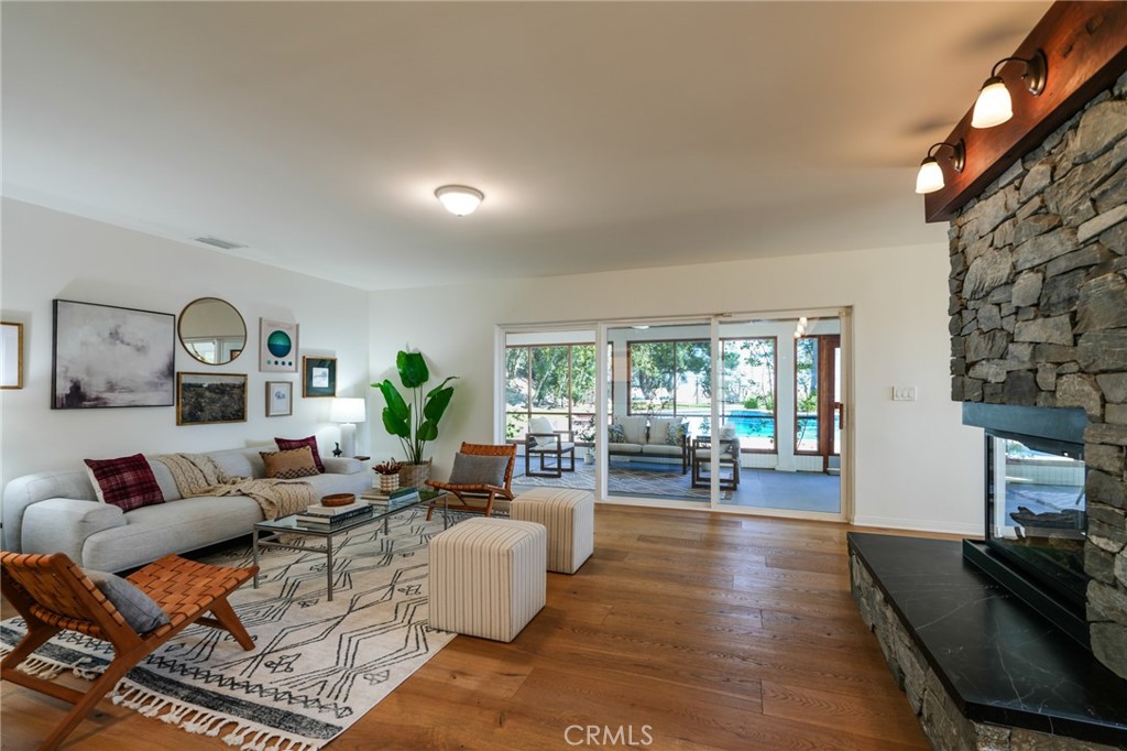 430 Devonwood Road