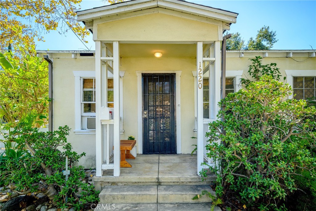 1220 Neola Street