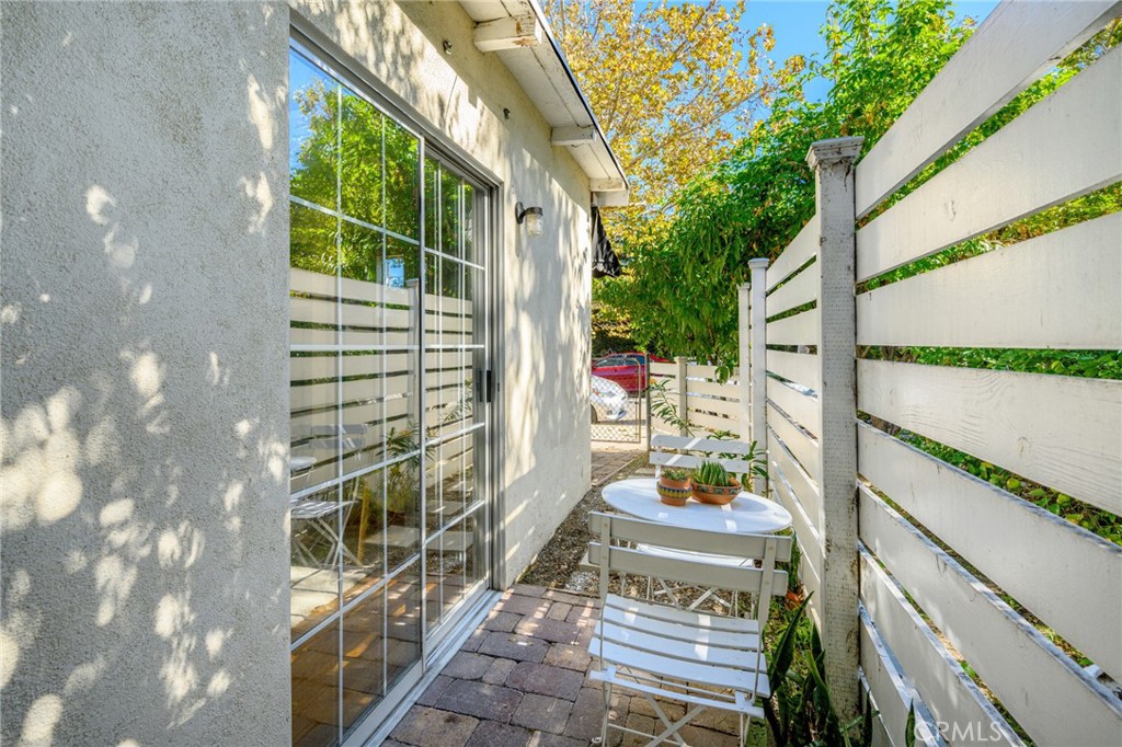 1220 Neola Street