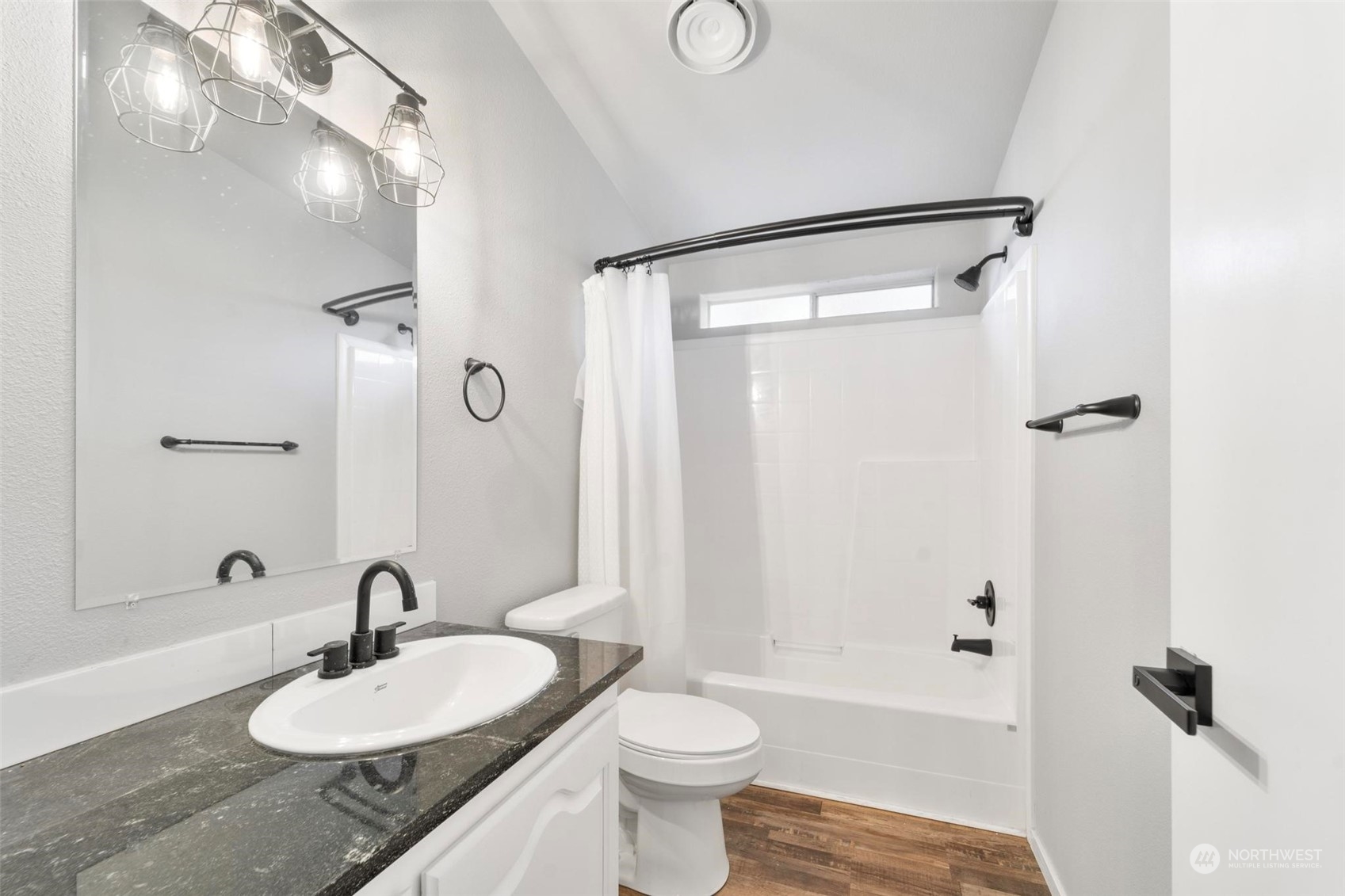 1225 128th Street NW