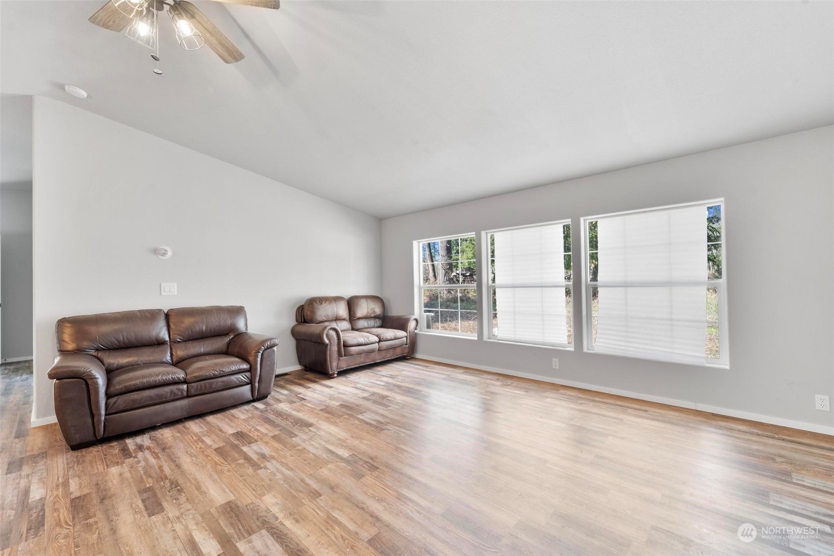 1225 128th Street NW