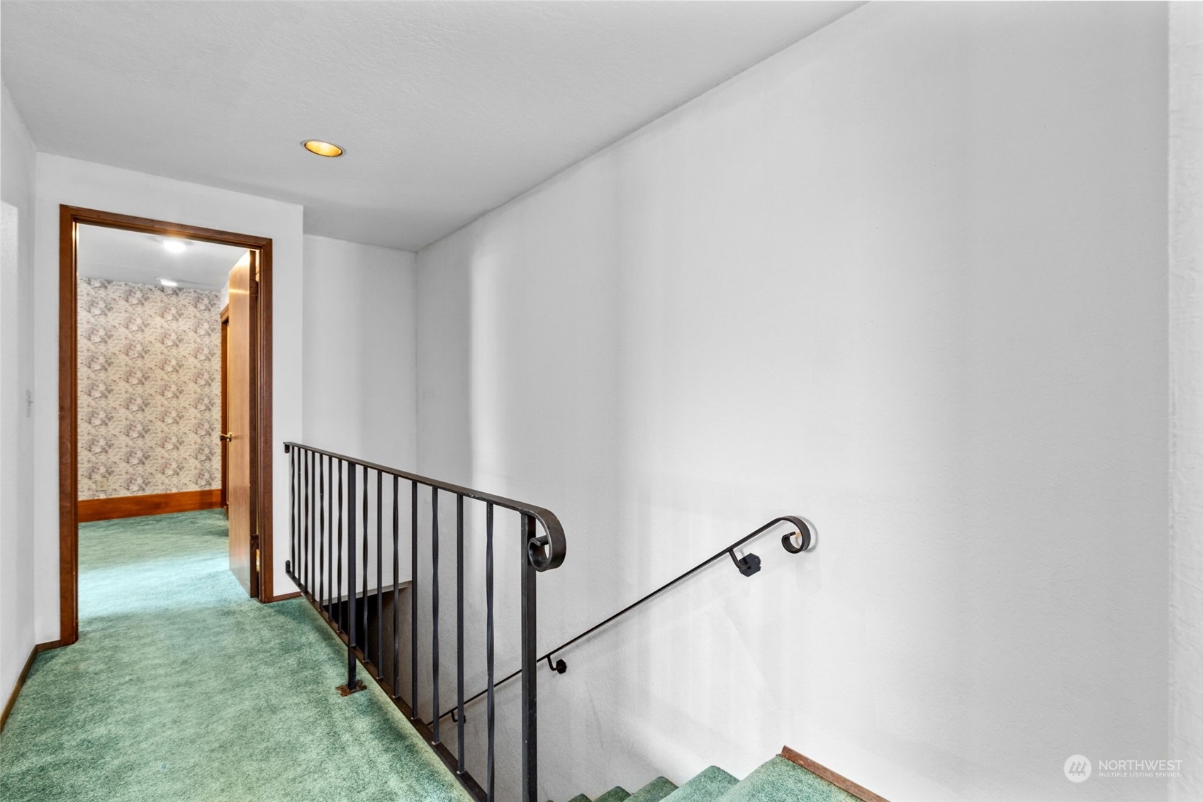 2201 Grand Avenue Unit: 1