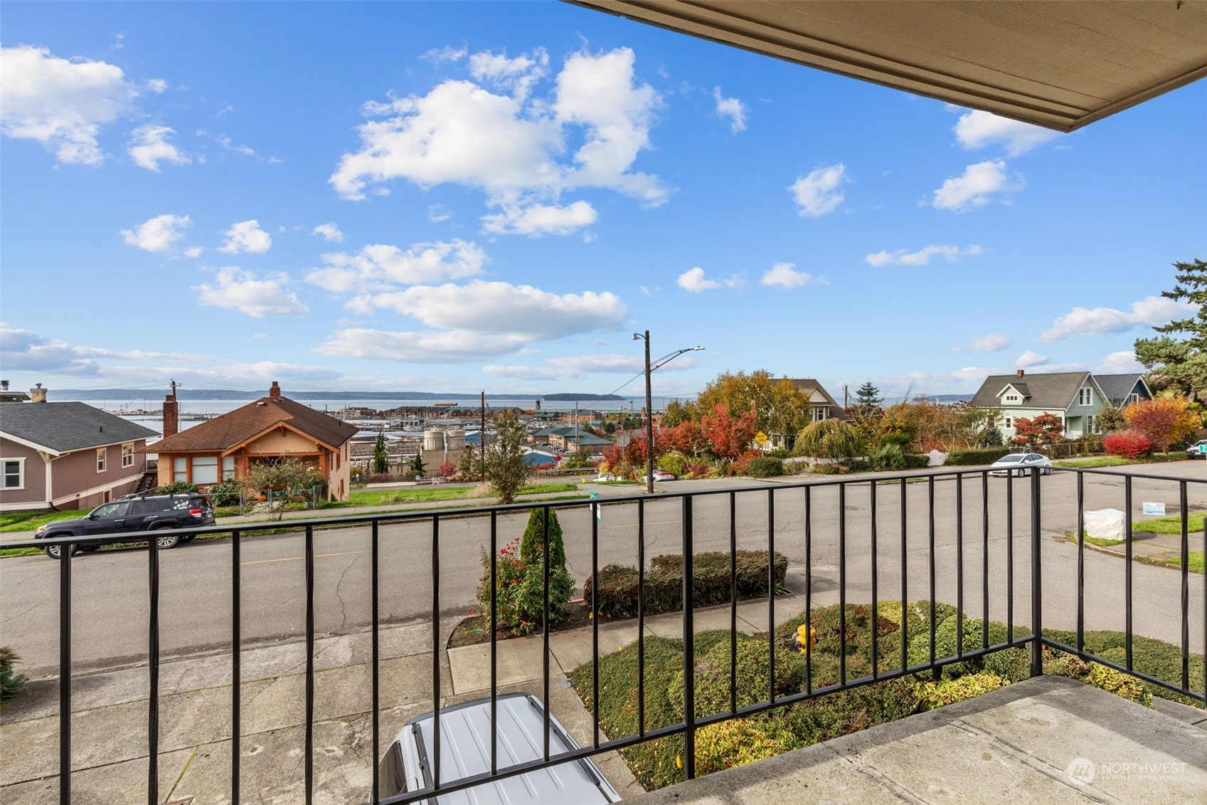 2201 Grand Avenue Unit: 1