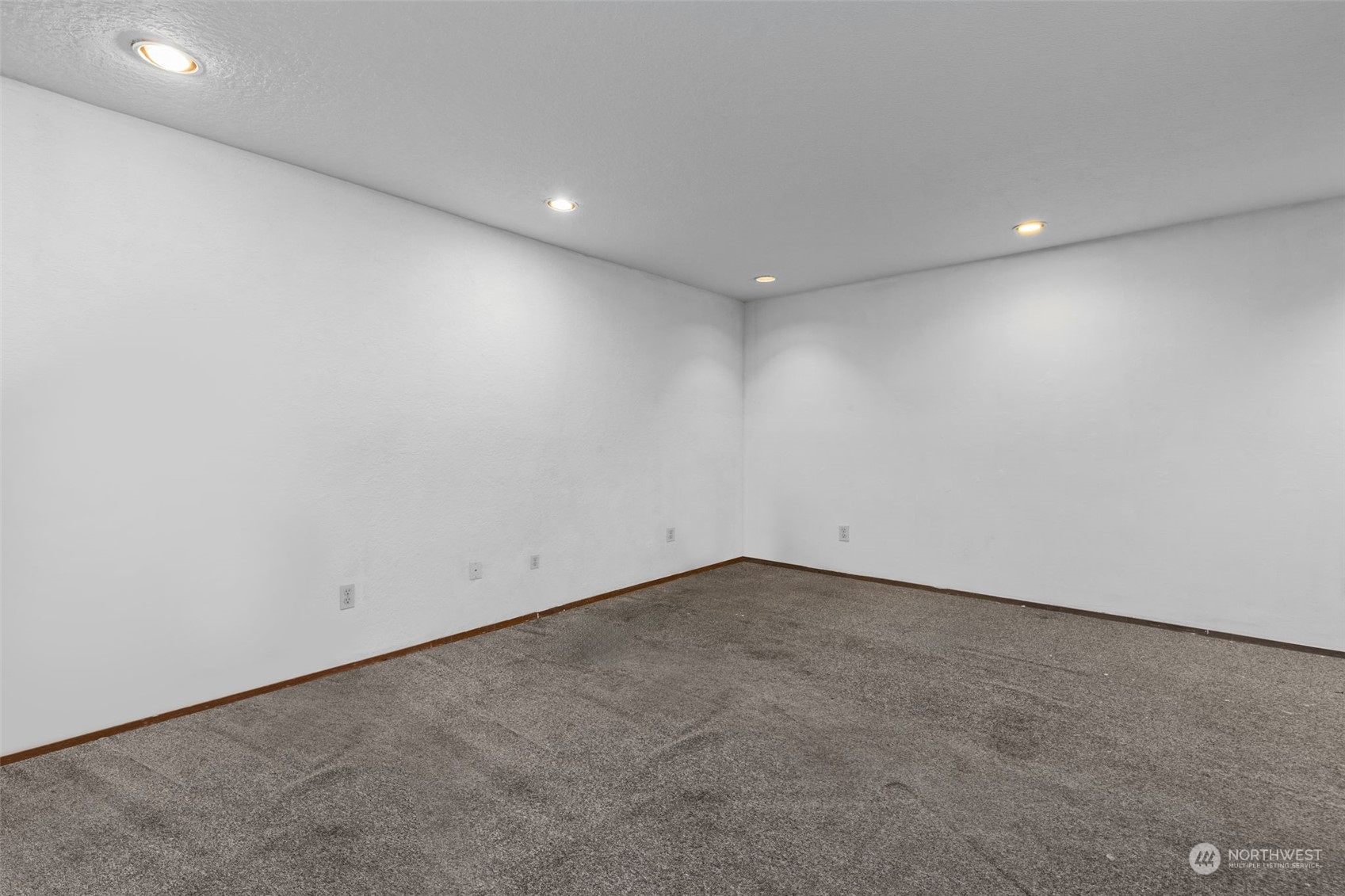 2201 Grand Avenue Unit: 1