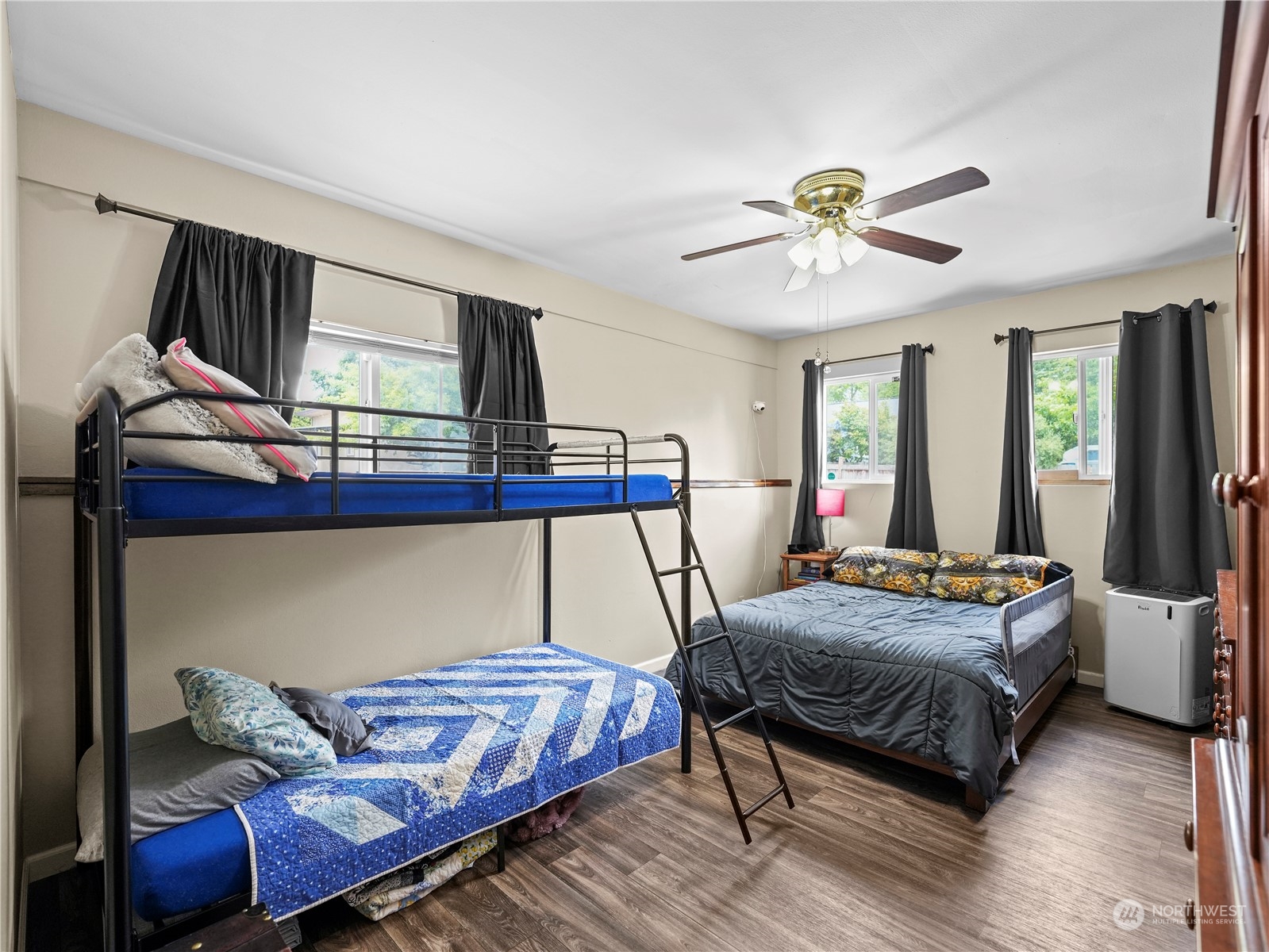 2401 Cedar Street