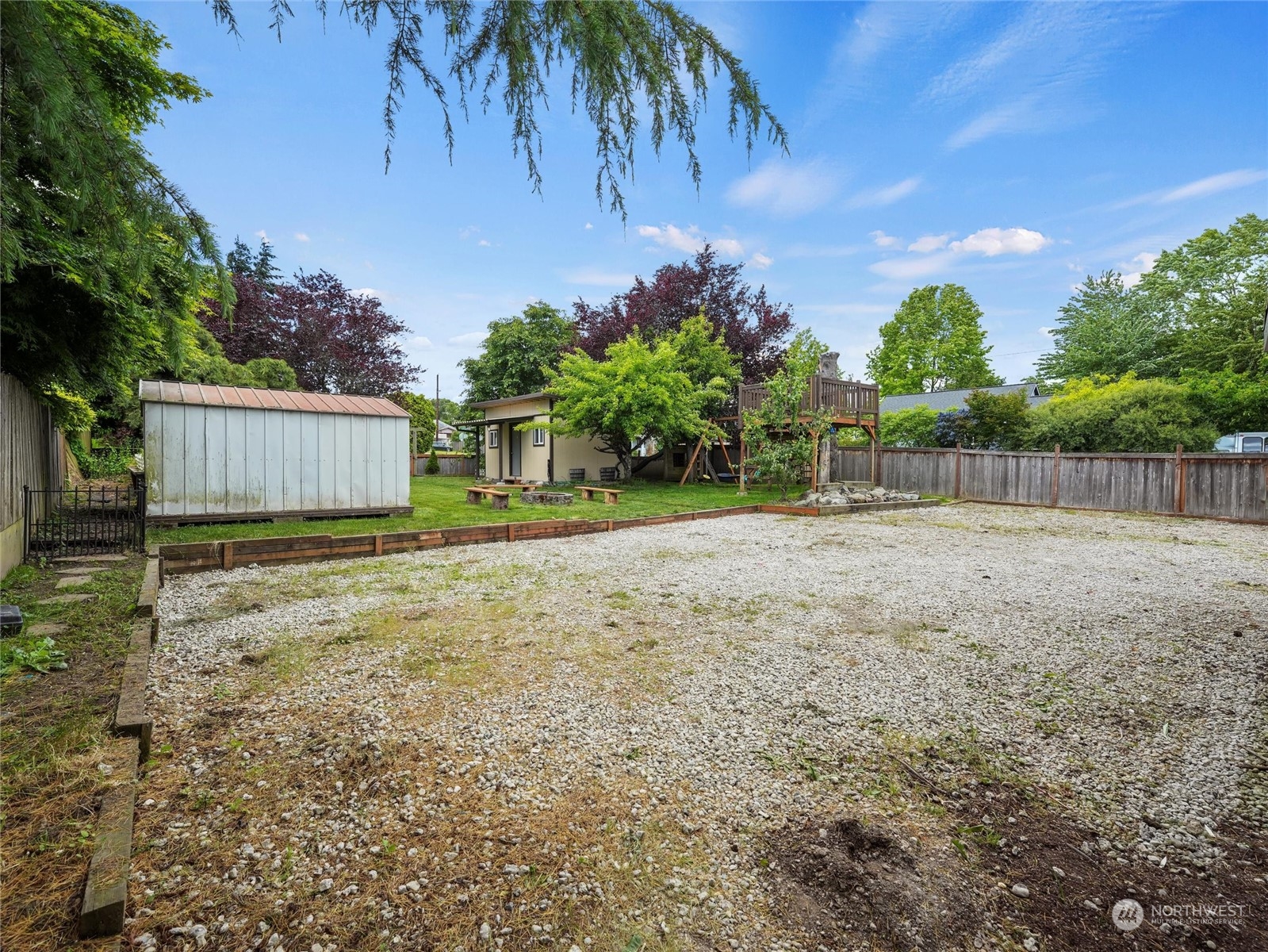 2401 Cedar Street