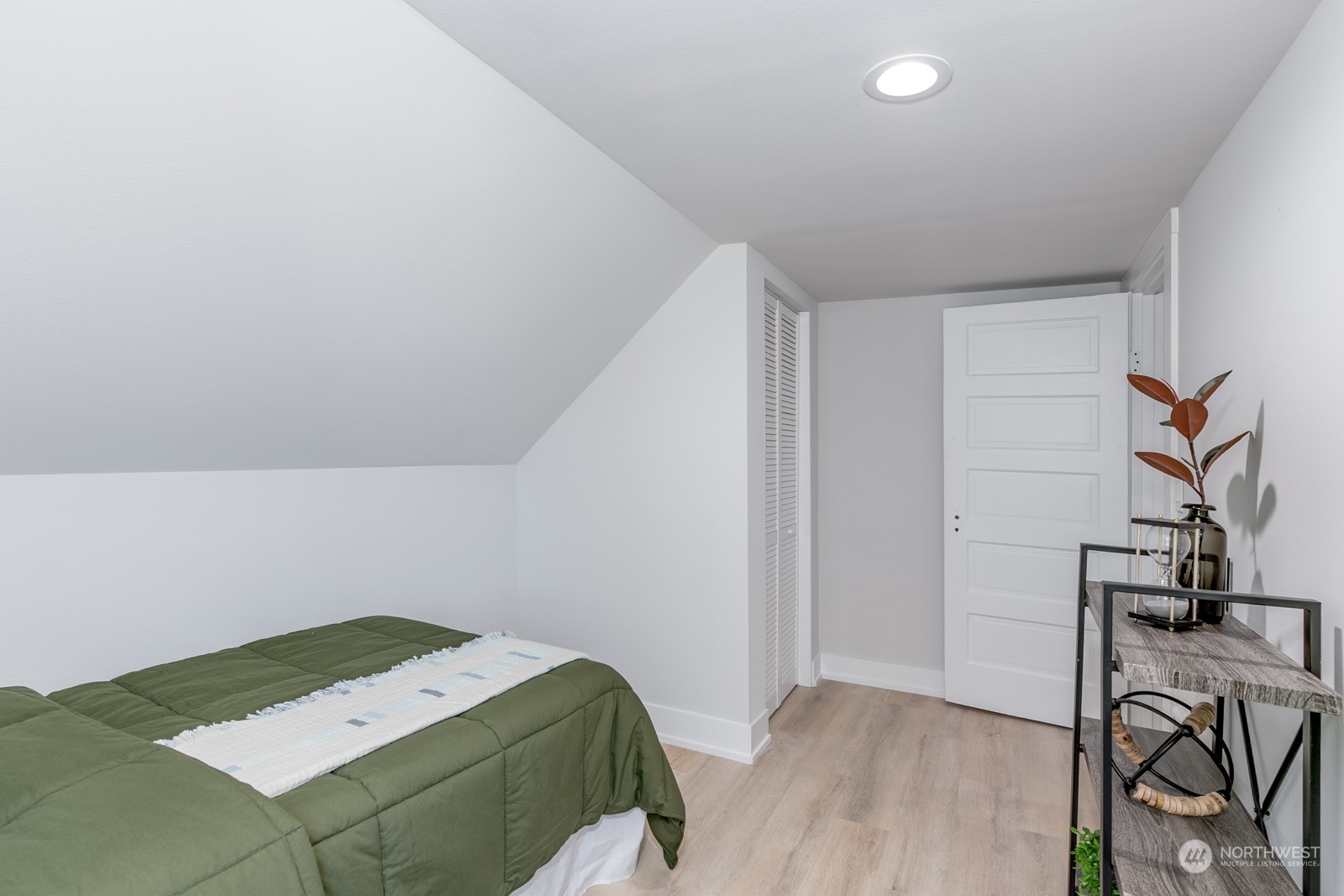 2426 Harrison Avenue