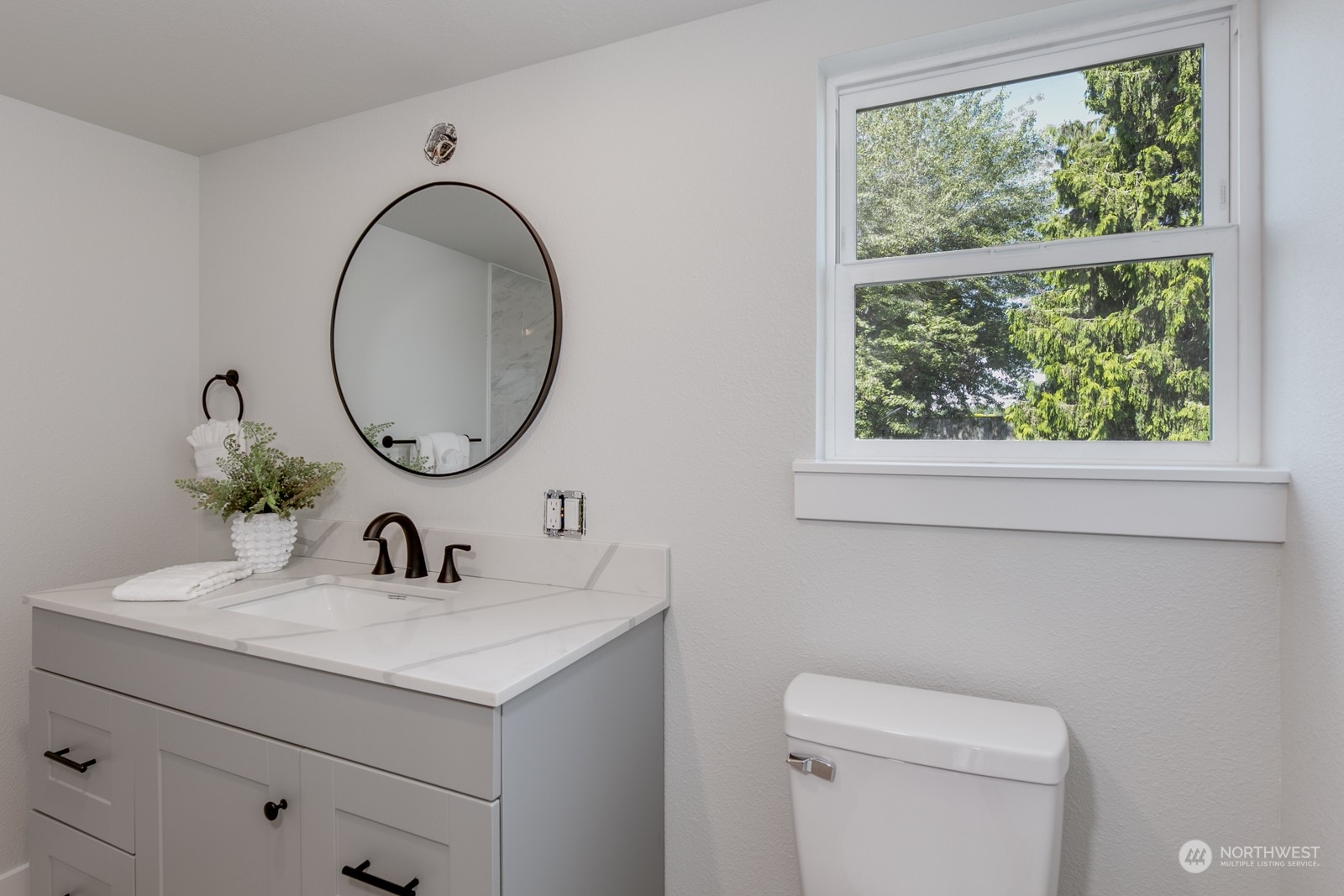 2426 Harrison Avenue