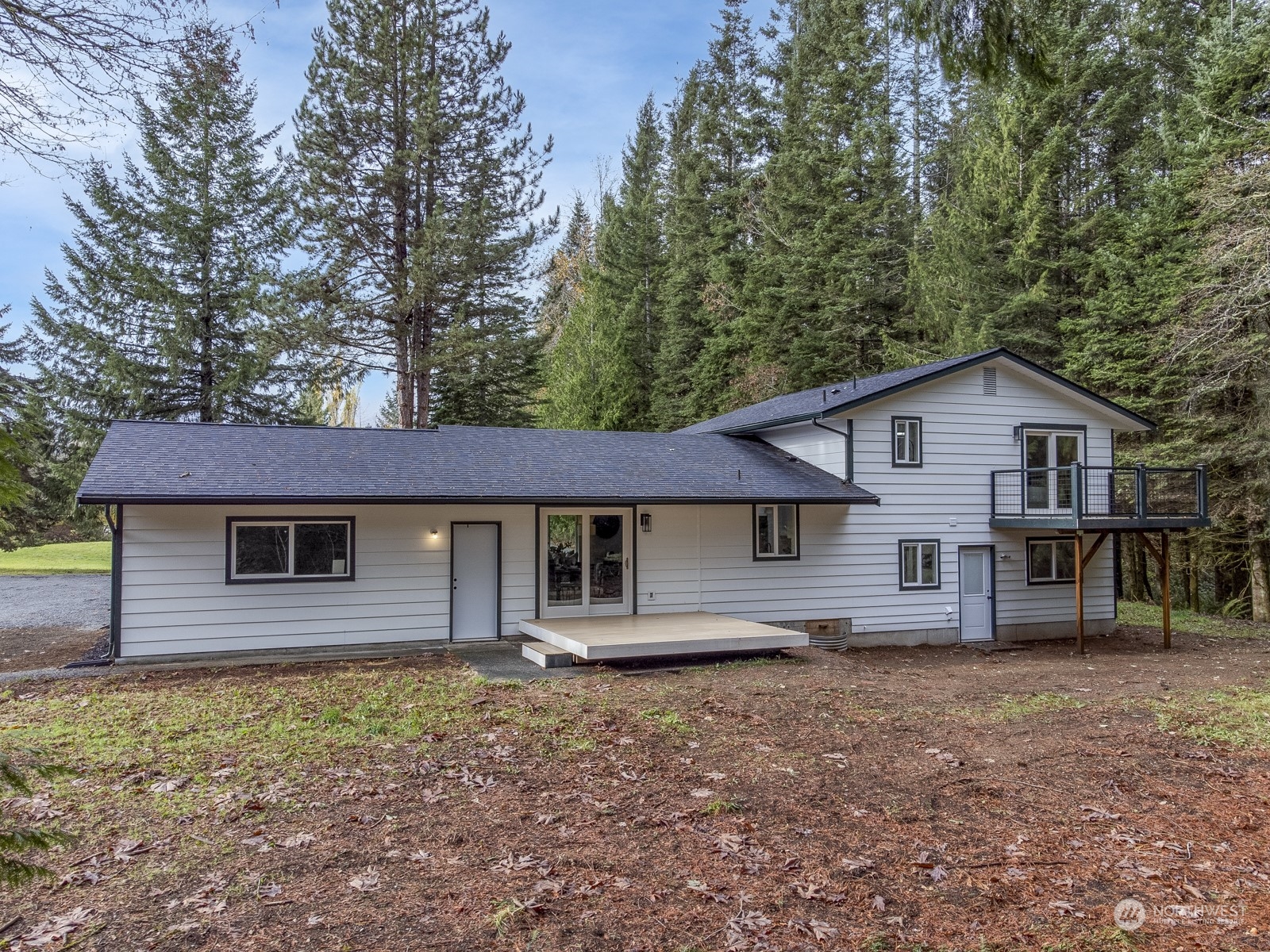 11607 Woods Lake Road