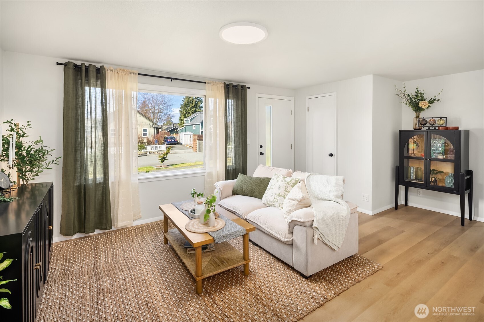 2431 Harrison Avenue