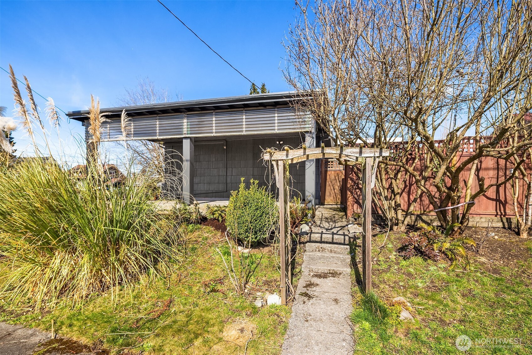 2431 Harrison Avenue