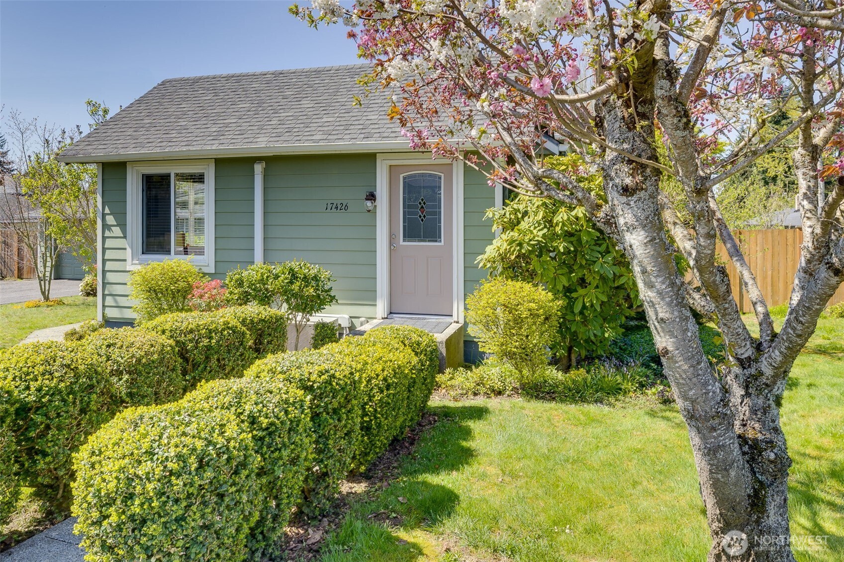 17426 Spruce Way