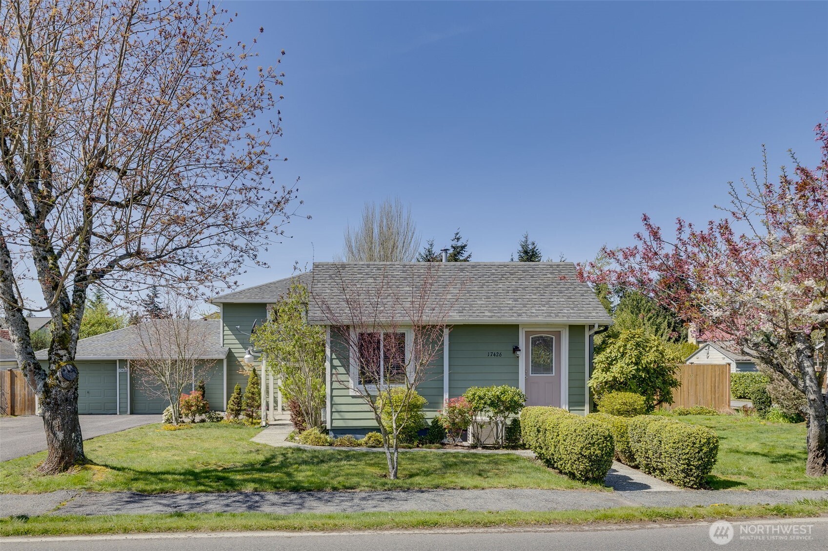 17426 Spruce Way