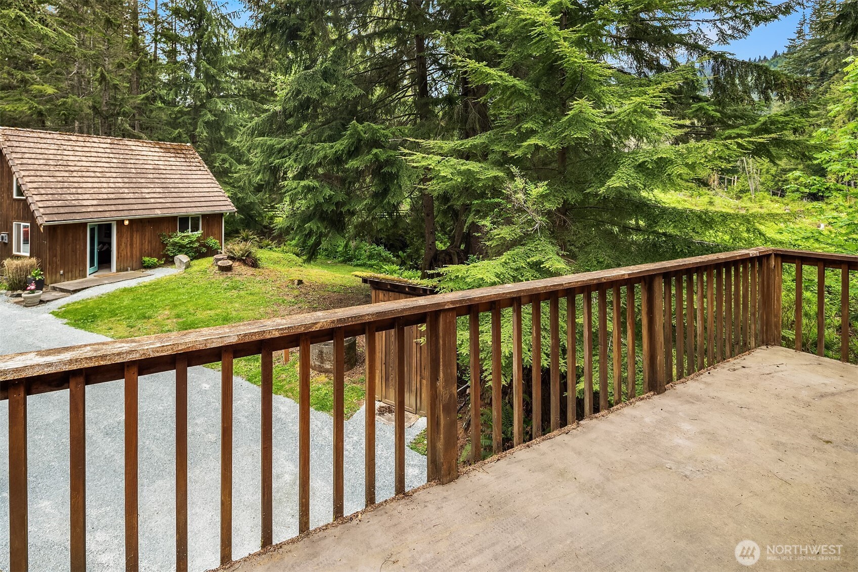 9126 N Cedarvale Loop Road