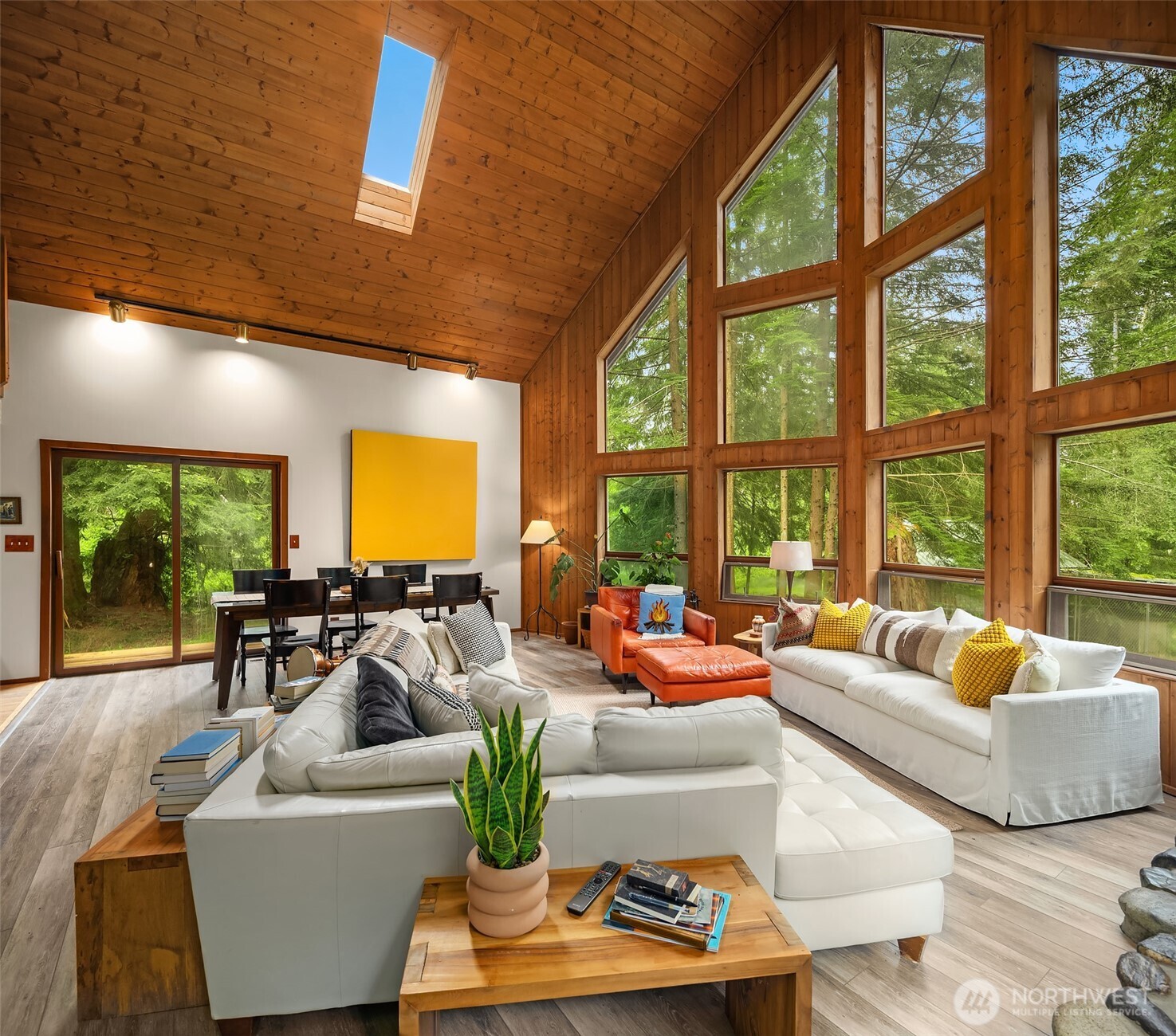 9126 N Cedarvale Loop Road