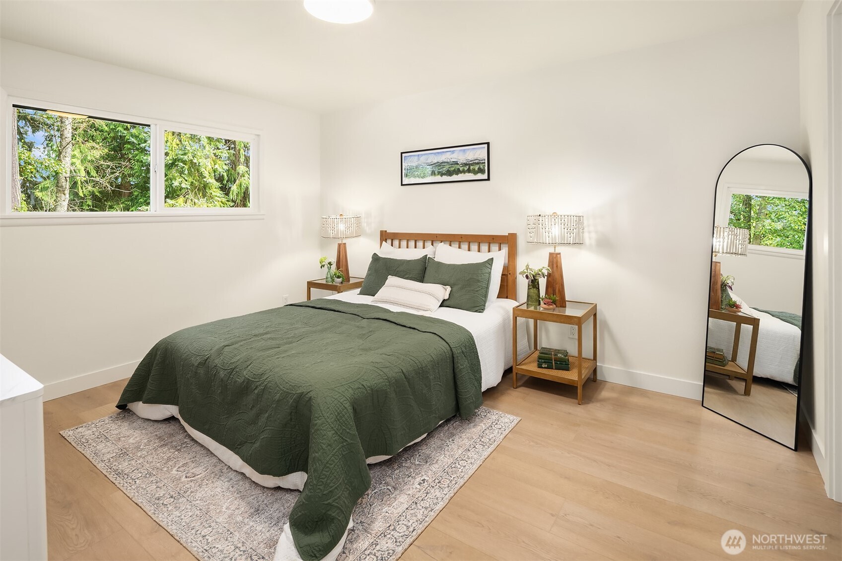 4521 Crescent Avenue