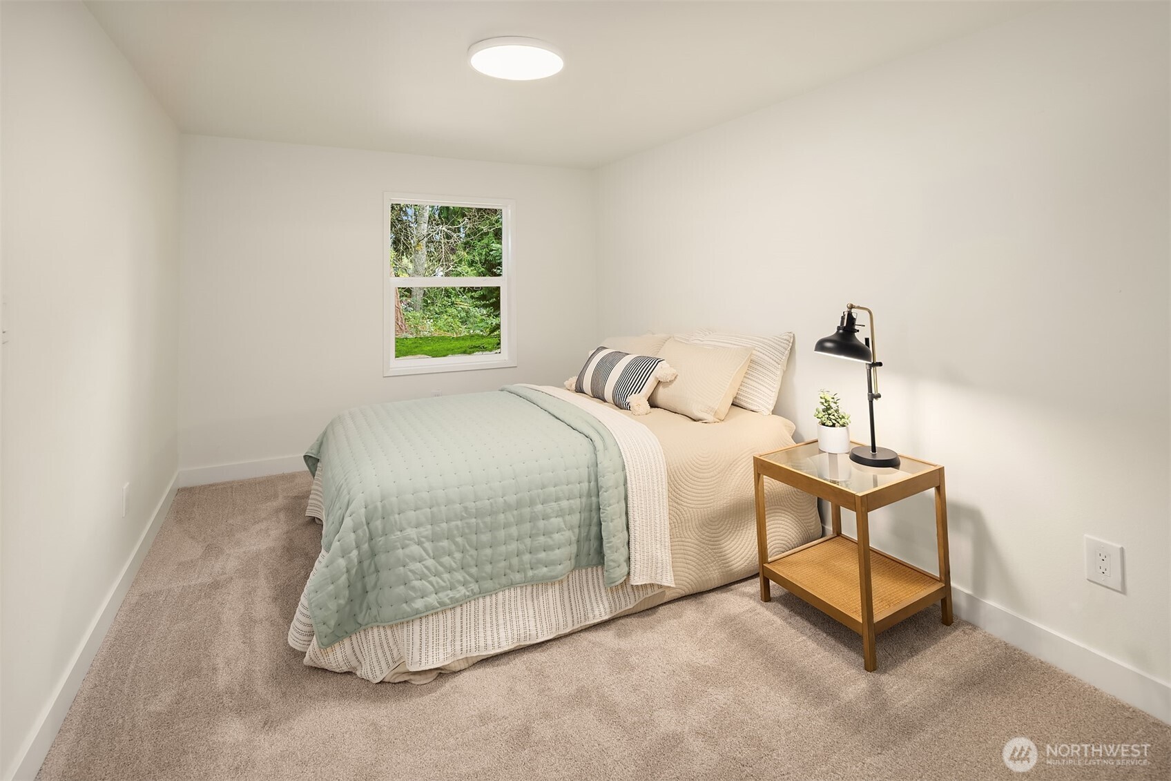 4521 Crescent Avenue