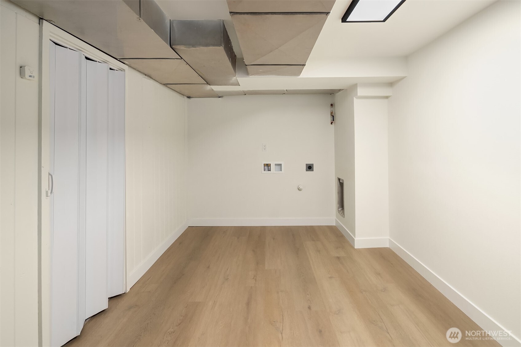 4521 Crescent Avenue