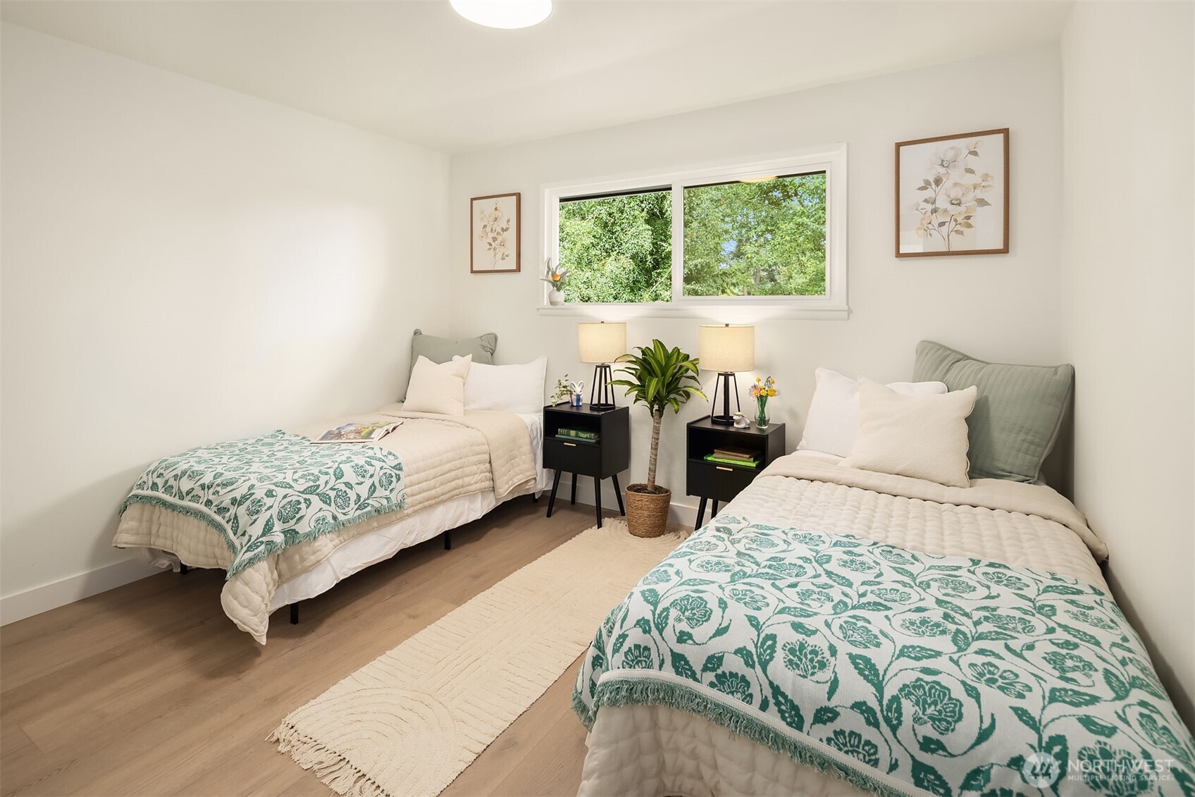 4521 Crescent Avenue