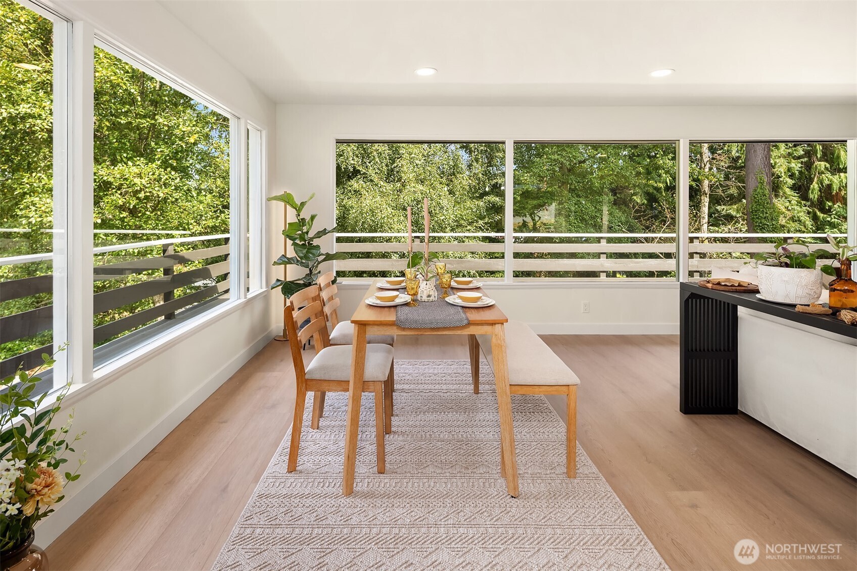 4521 Crescent Avenue