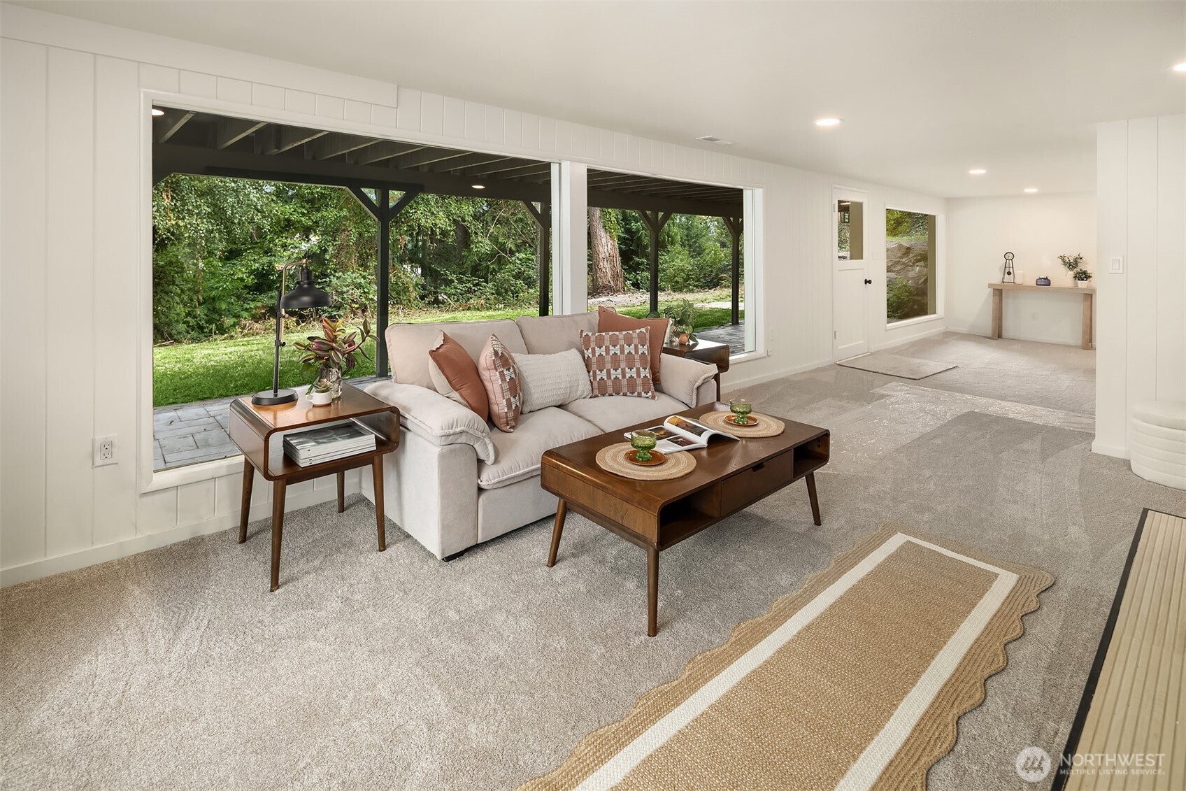 4521 Crescent Avenue