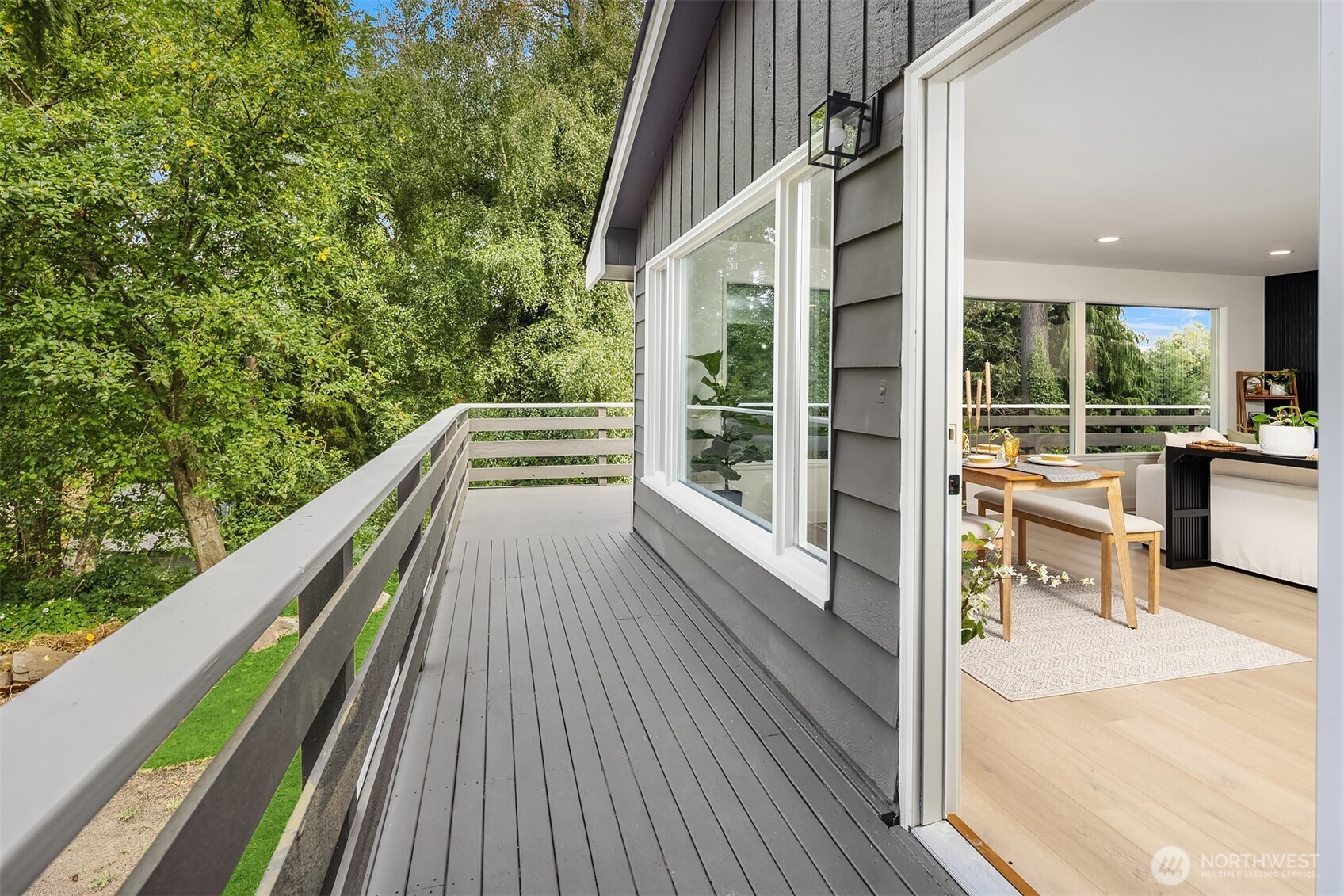 4521 Crescent Avenue