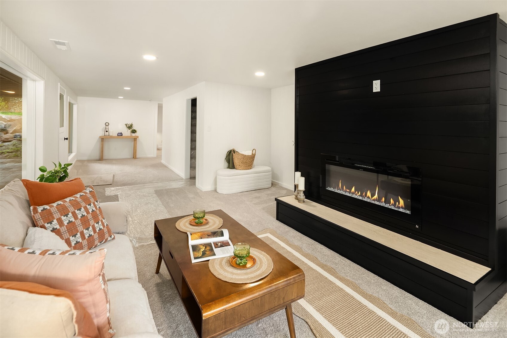 4521 Crescent Avenue