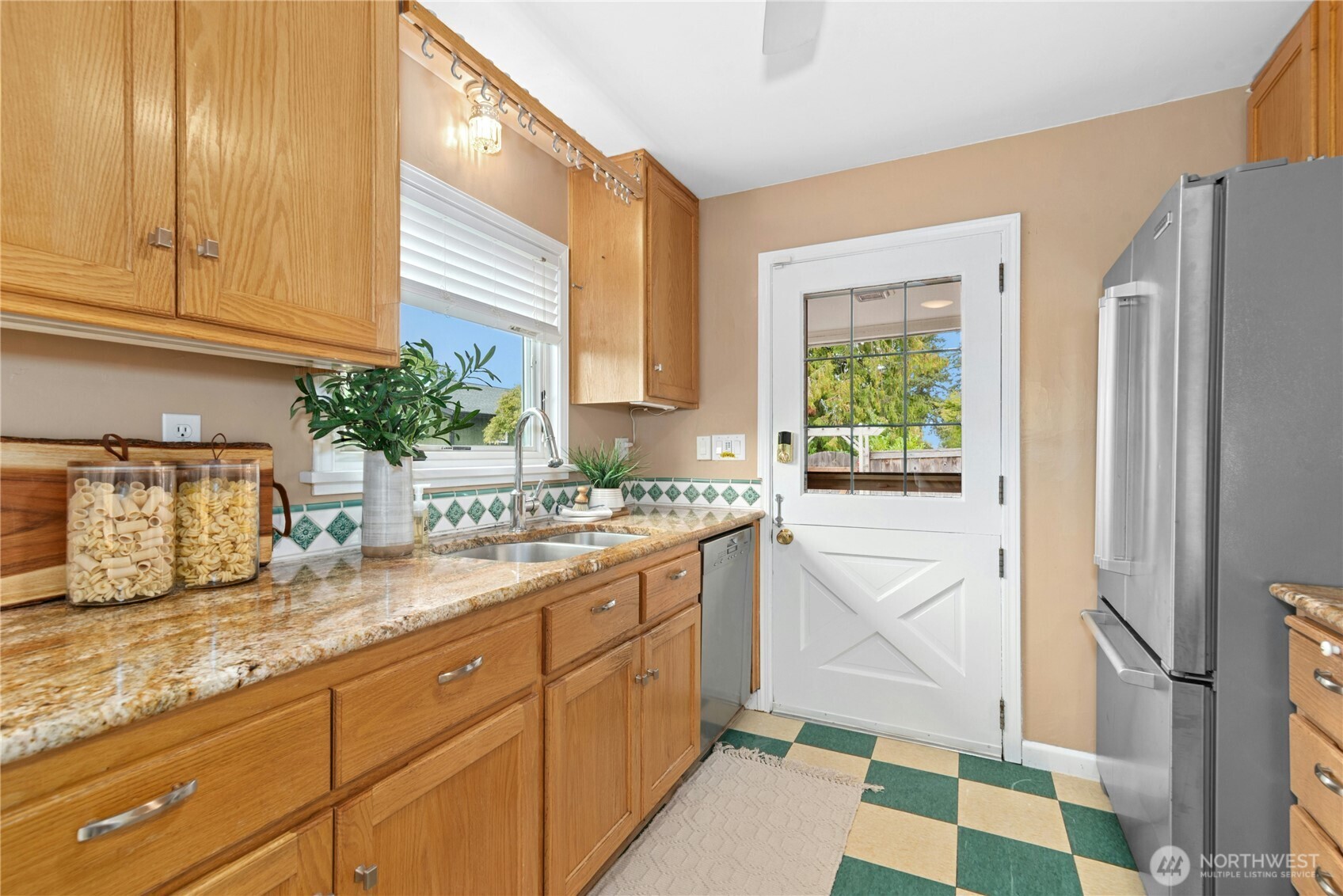 4806 Seahurst Avenue