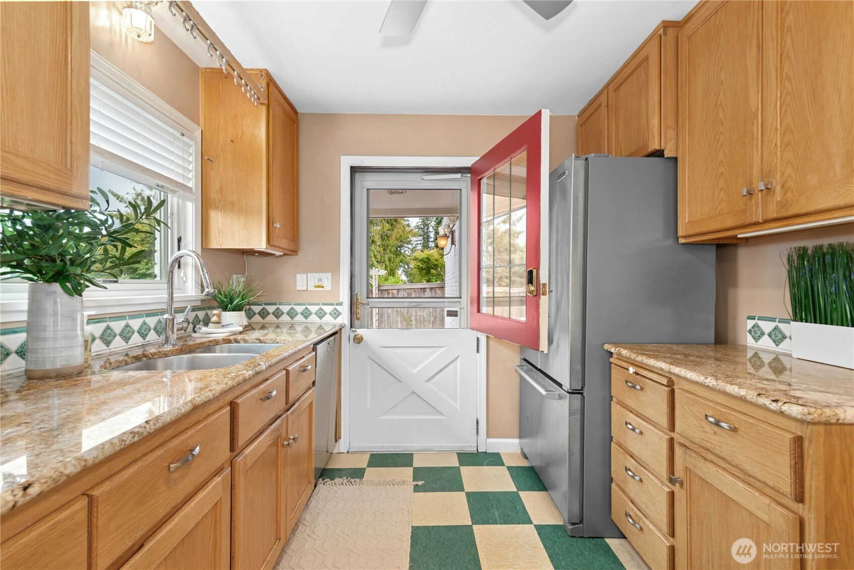 4806 Seahurst Avenue