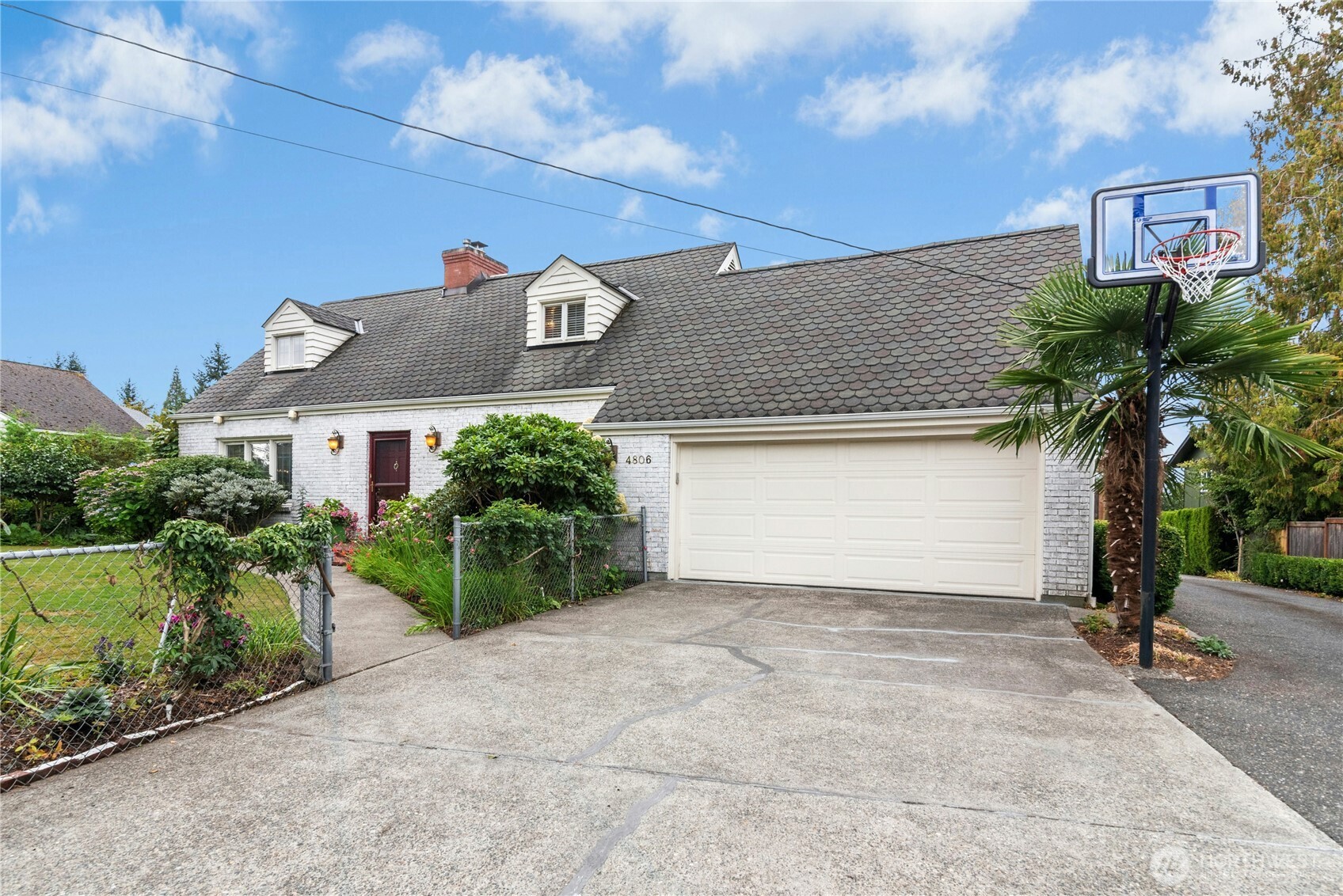 4806 Seahurst Avenue