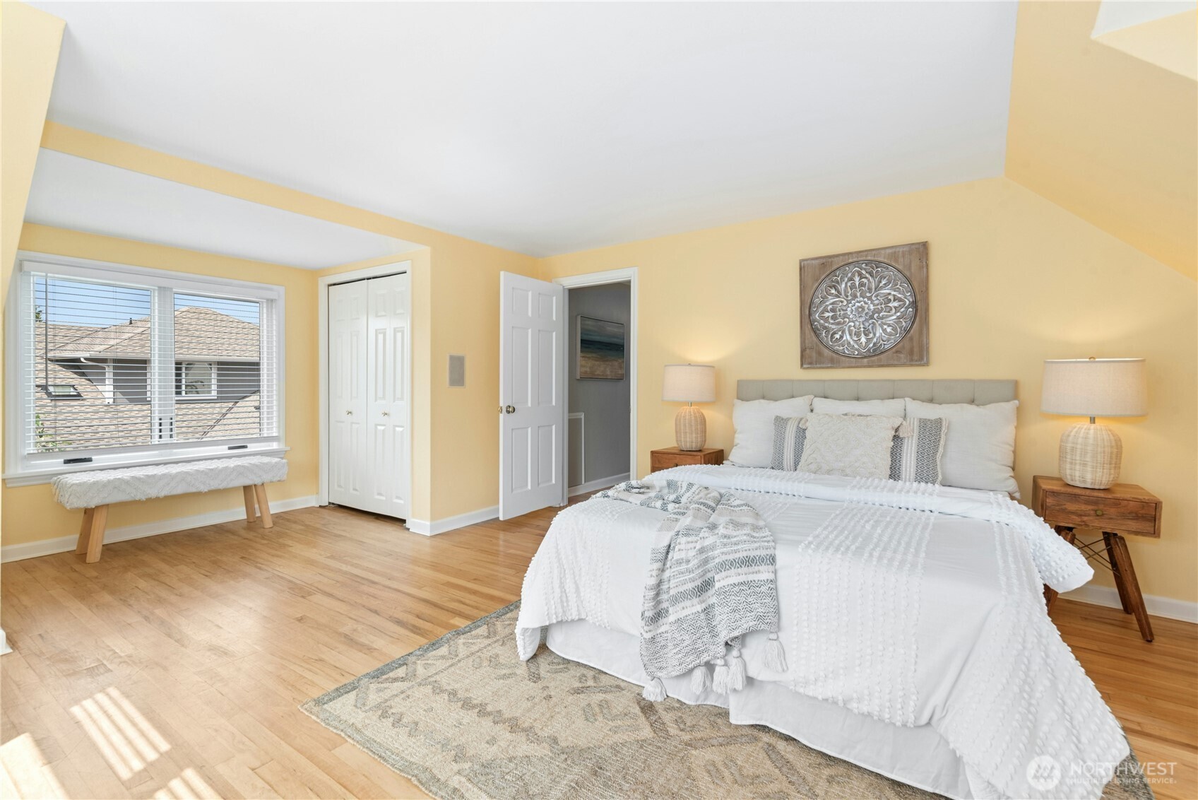 4806 Seahurst Avenue