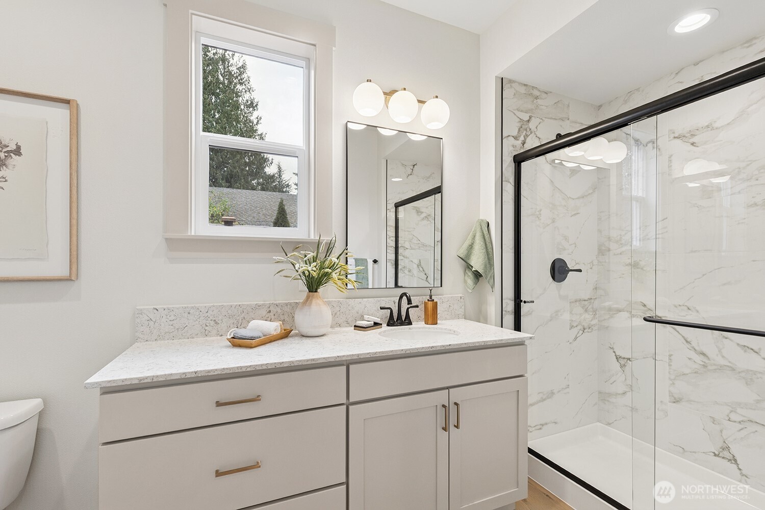 8427 200th Street SW