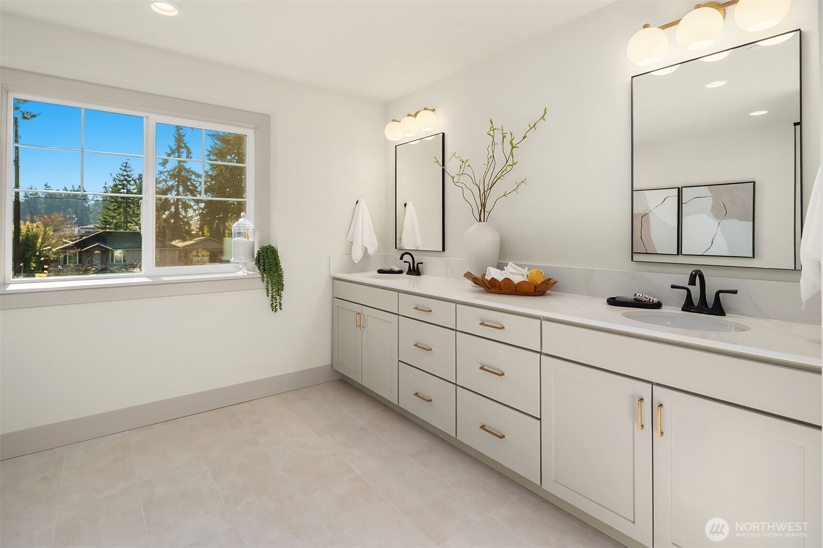 8427 200th Street SW