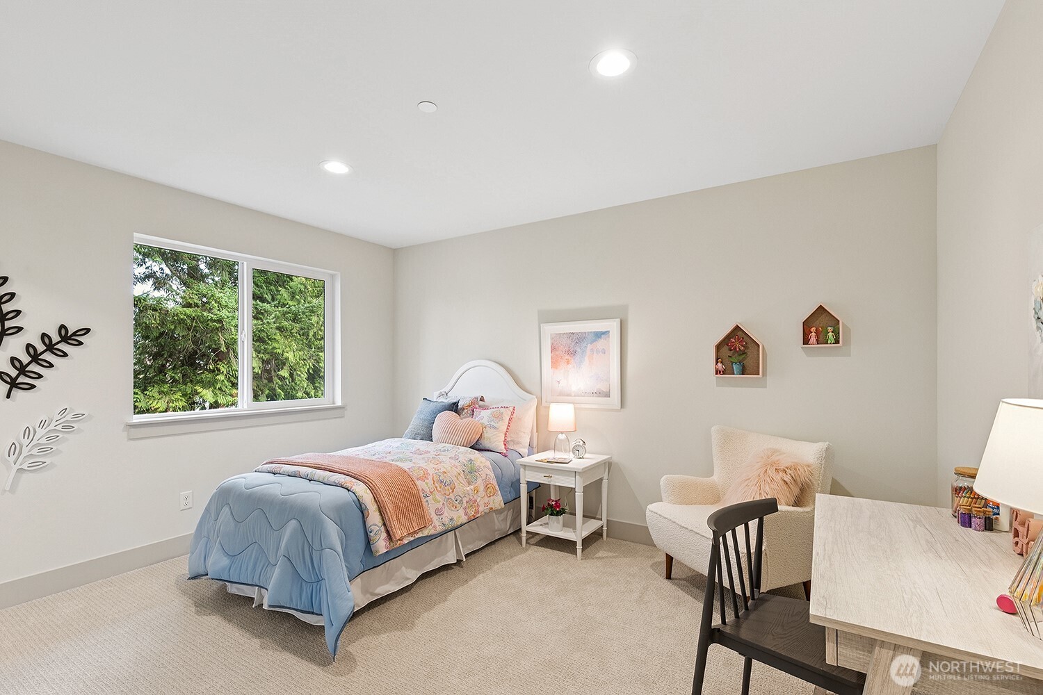 8427 200th Street SW