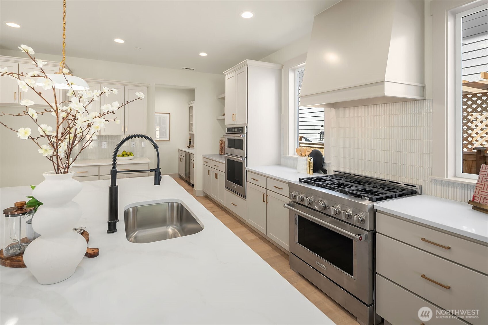 8427 200th Street SW