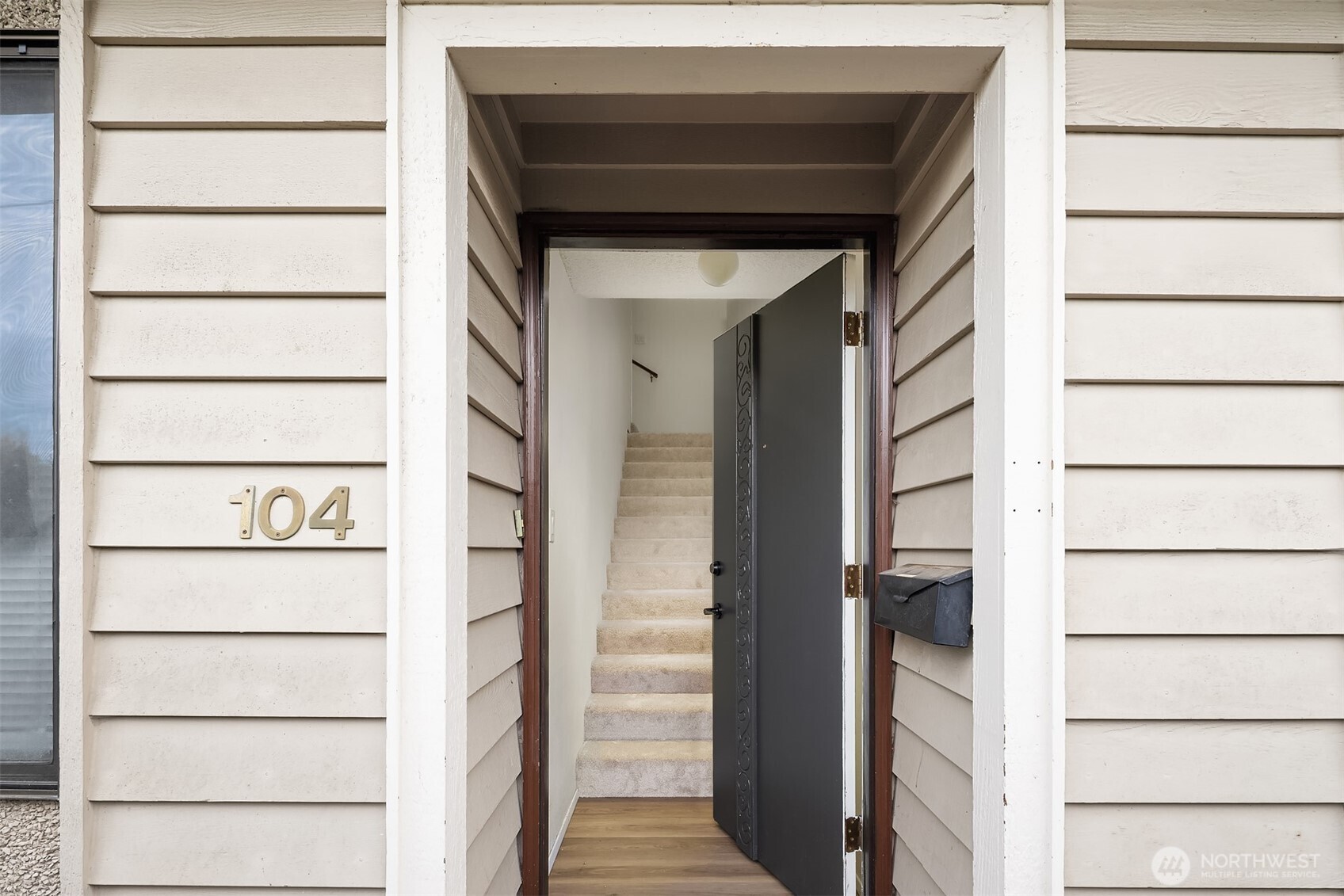 1612 33rd Street Unit: 104